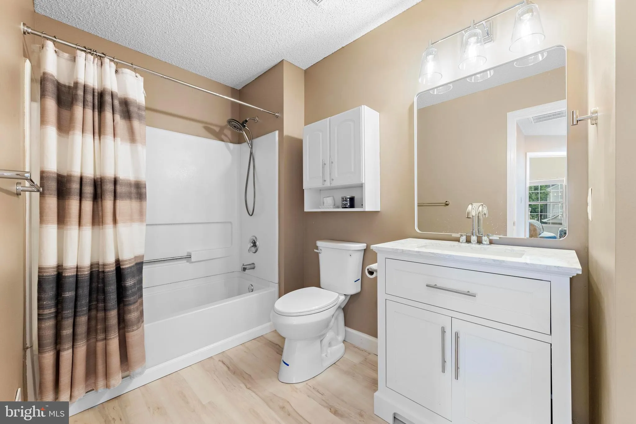 Howell, New Jersey 07731, United States, 2 Bedrooms Bedrooms, ,3 BathroomsBathrooms,Residential,Coming Soon,154193