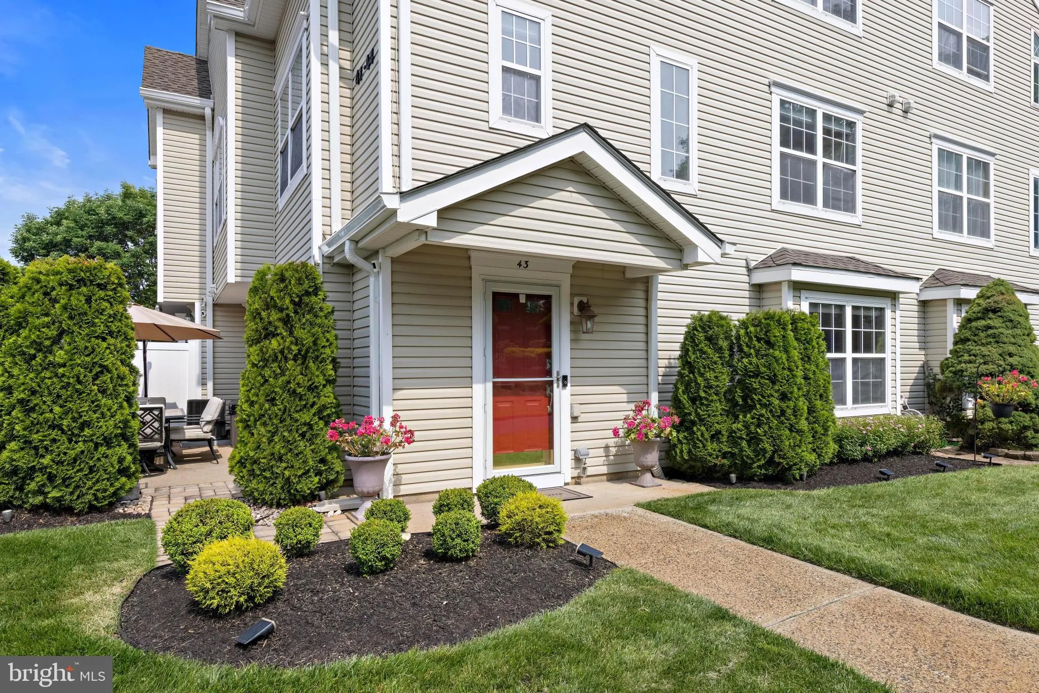 Howell, New Jersey 07731, United States, 2 Bedrooms Bedrooms, ,3 BathroomsBathrooms,Residential,Coming Soon,154193