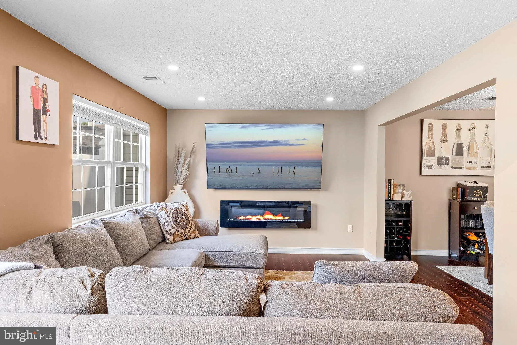 Howell, New Jersey 07731, United States, 2 Bedrooms Bedrooms, ,3 BathroomsBathrooms,Residential,Coming Soon,154193