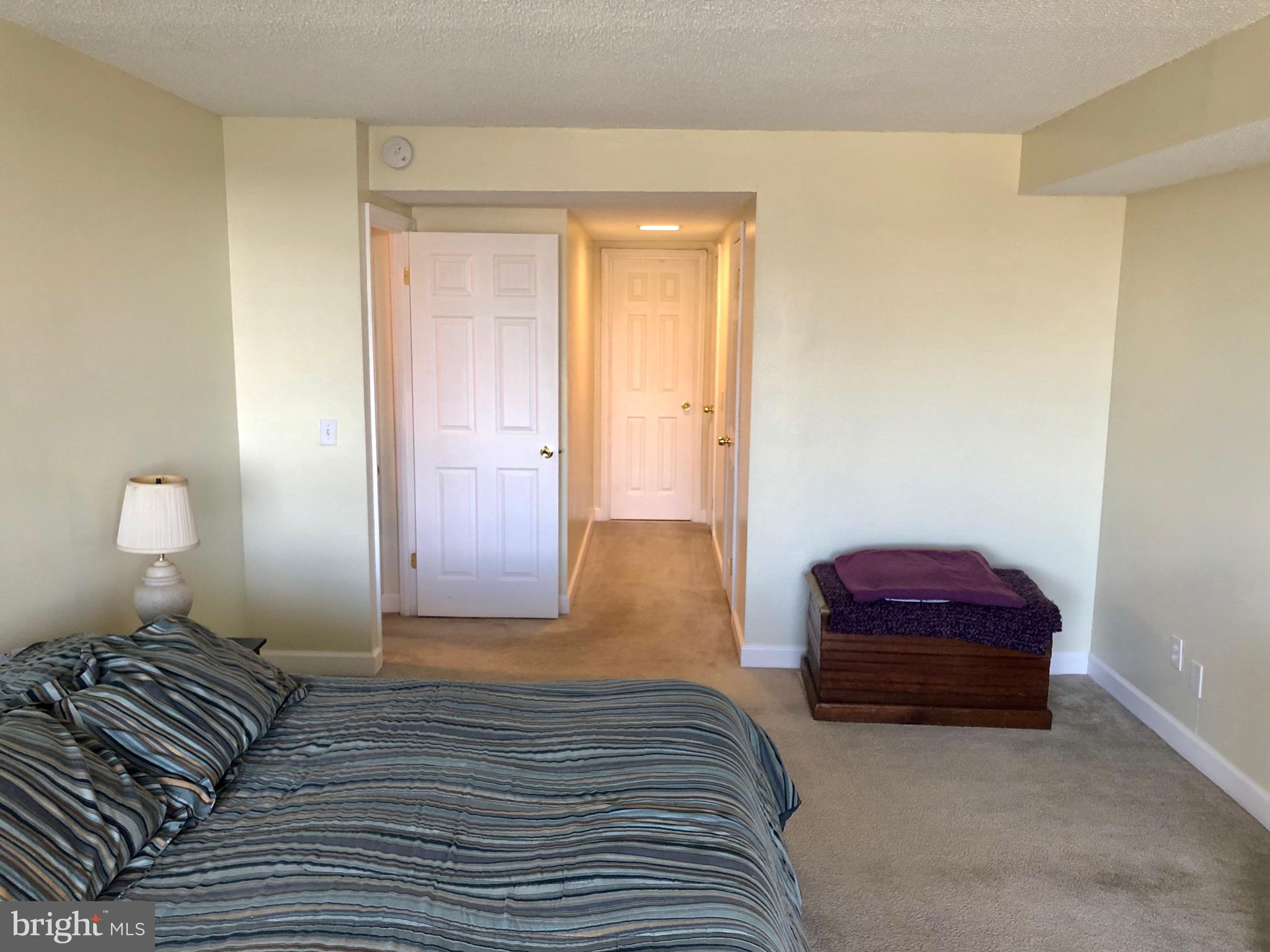 ALEXANDRIA KNOLLS - Residential