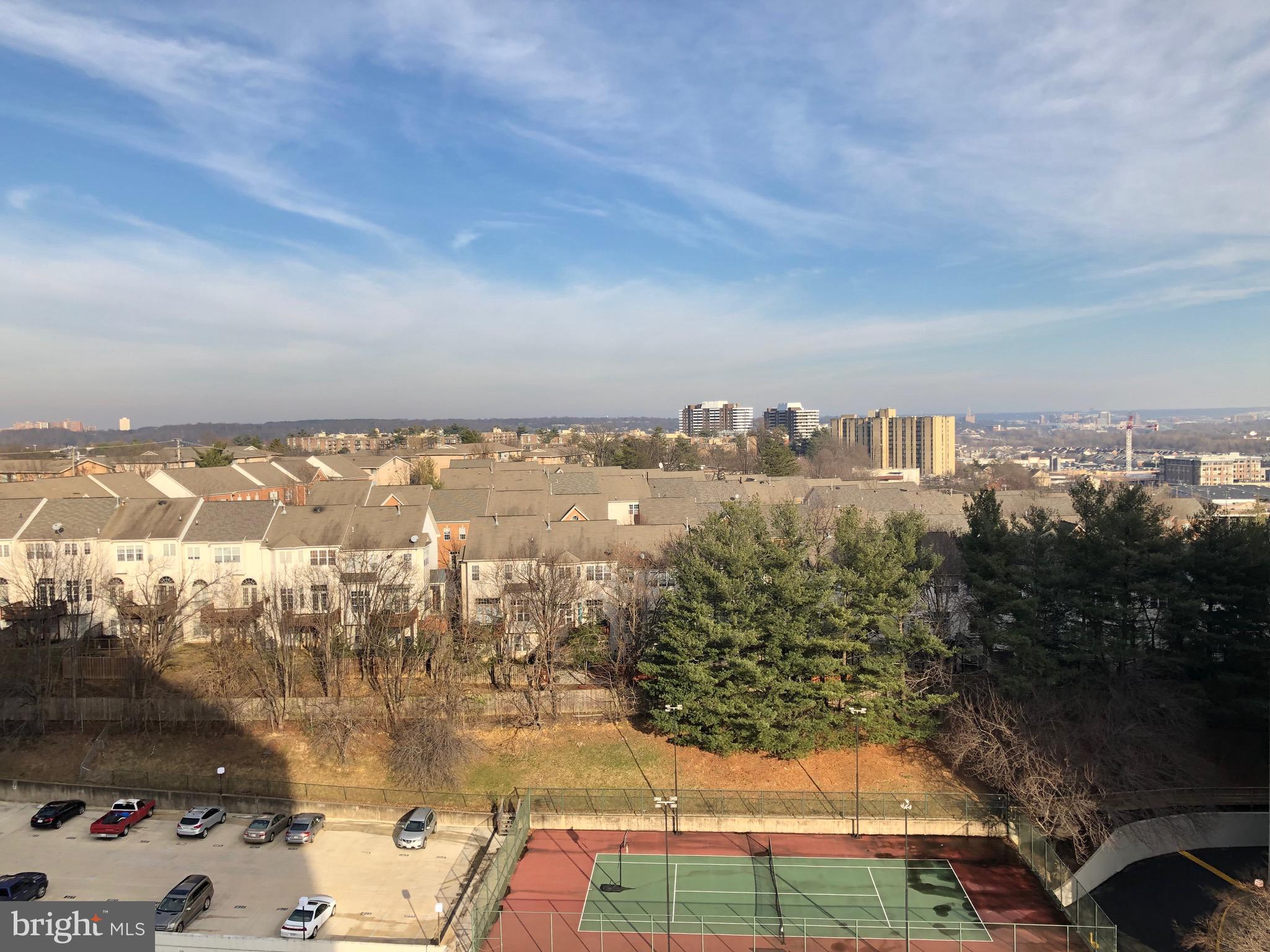 ALEXANDRIA KNOLLS - Residential