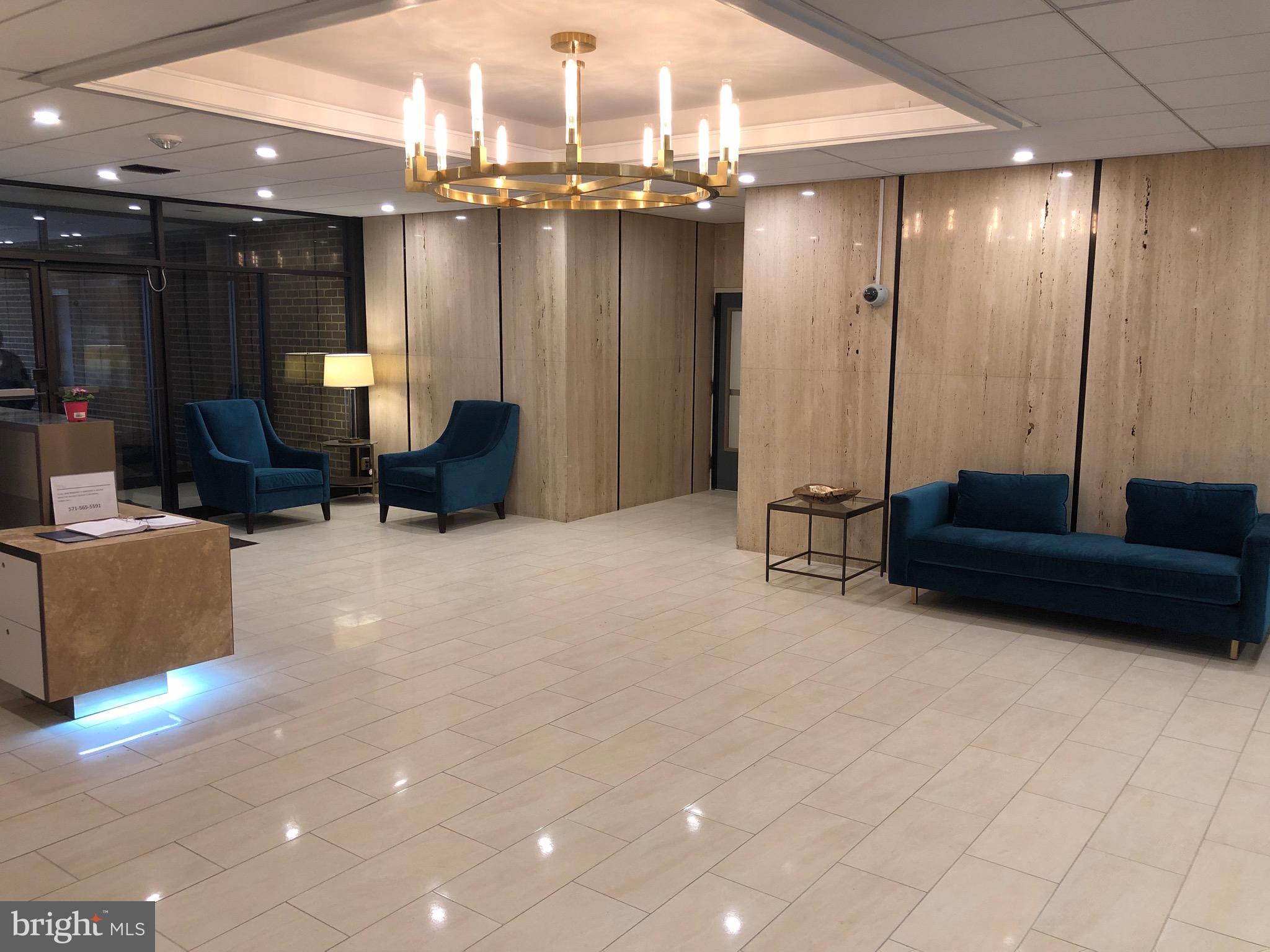 ALEXANDRIA KNOLLS - Residential