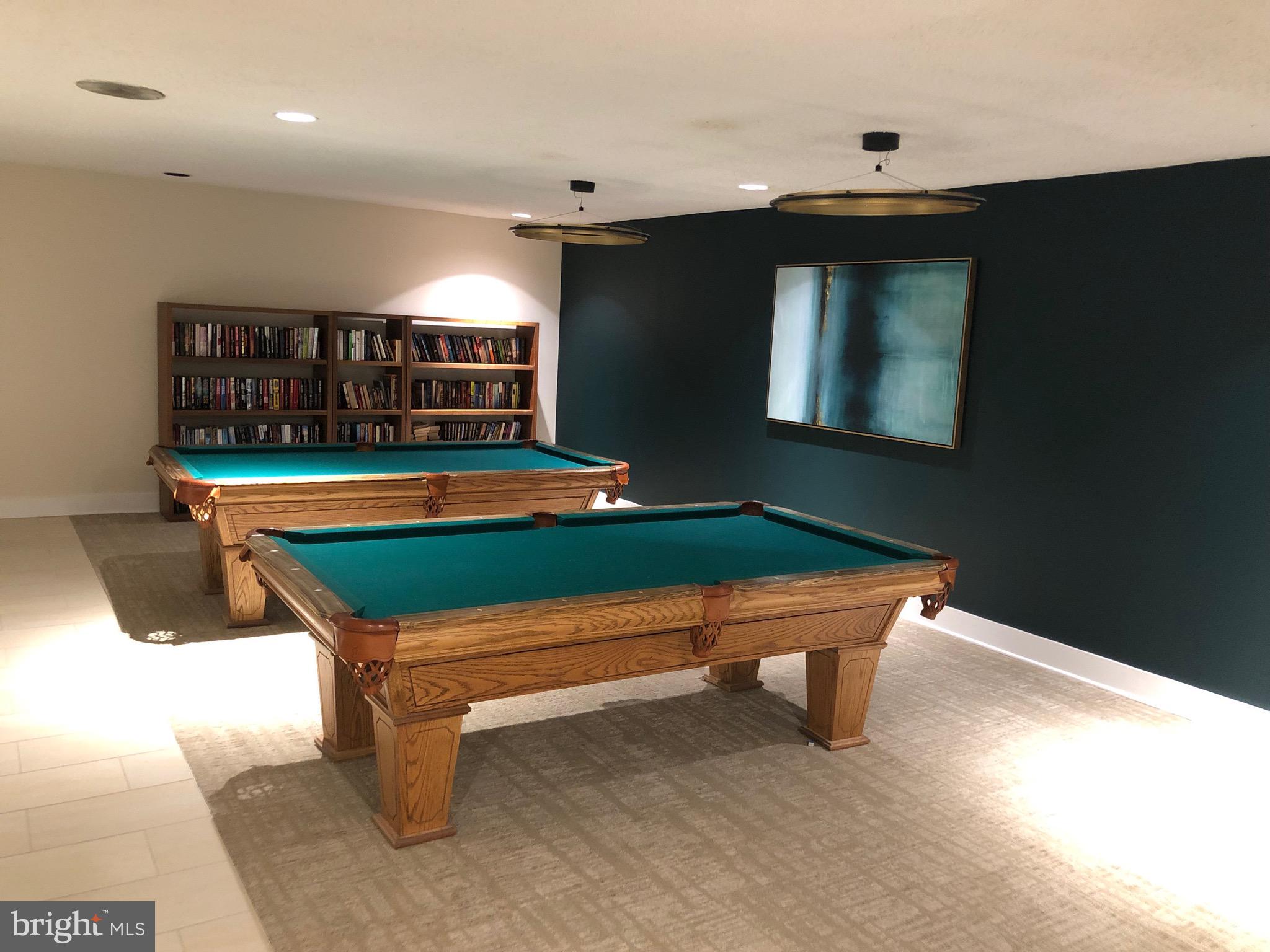 ALEXANDRIA KNOLLS - Residential