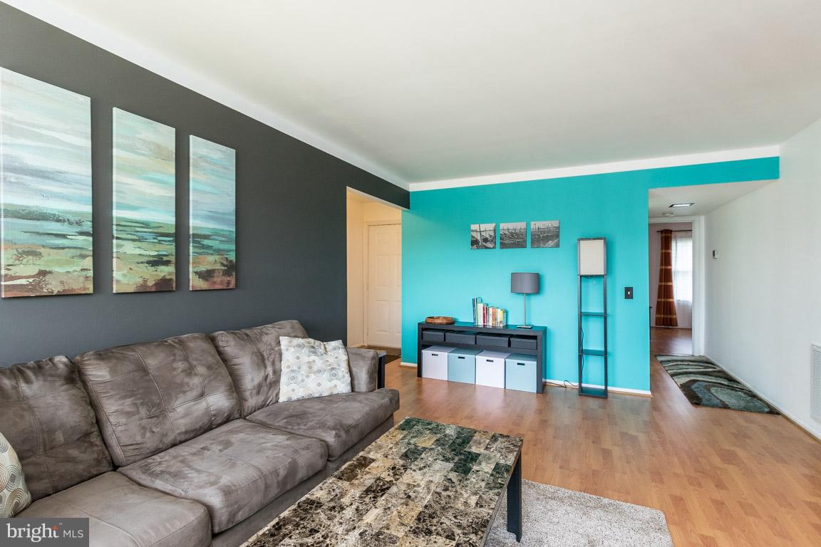 FOX CHAPEL AT TUDOR KNOLLS - Residential