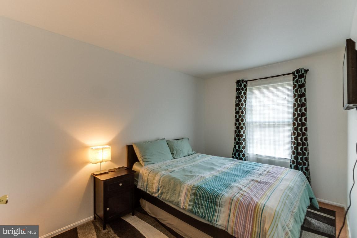 FOX CHAPEL AT TUDOR KNOLLS - Residential