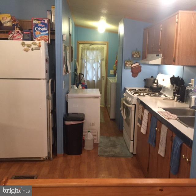 BIG SPRING TERRACE - Residential