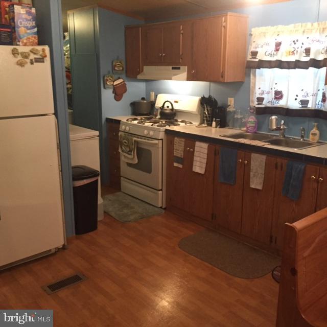 BIG SPRING TERRACE - Residential