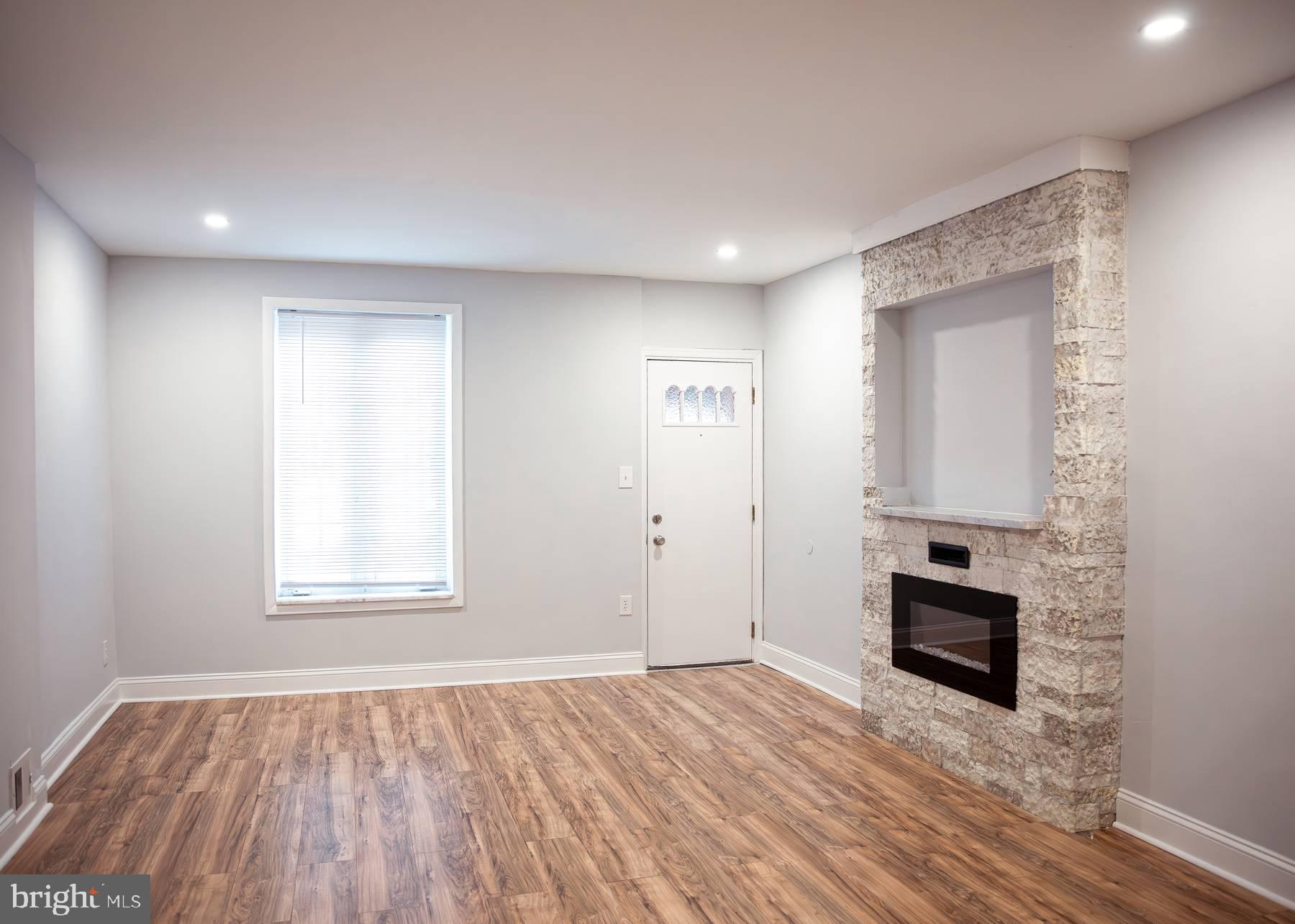 WHITMAN - Residential Lease