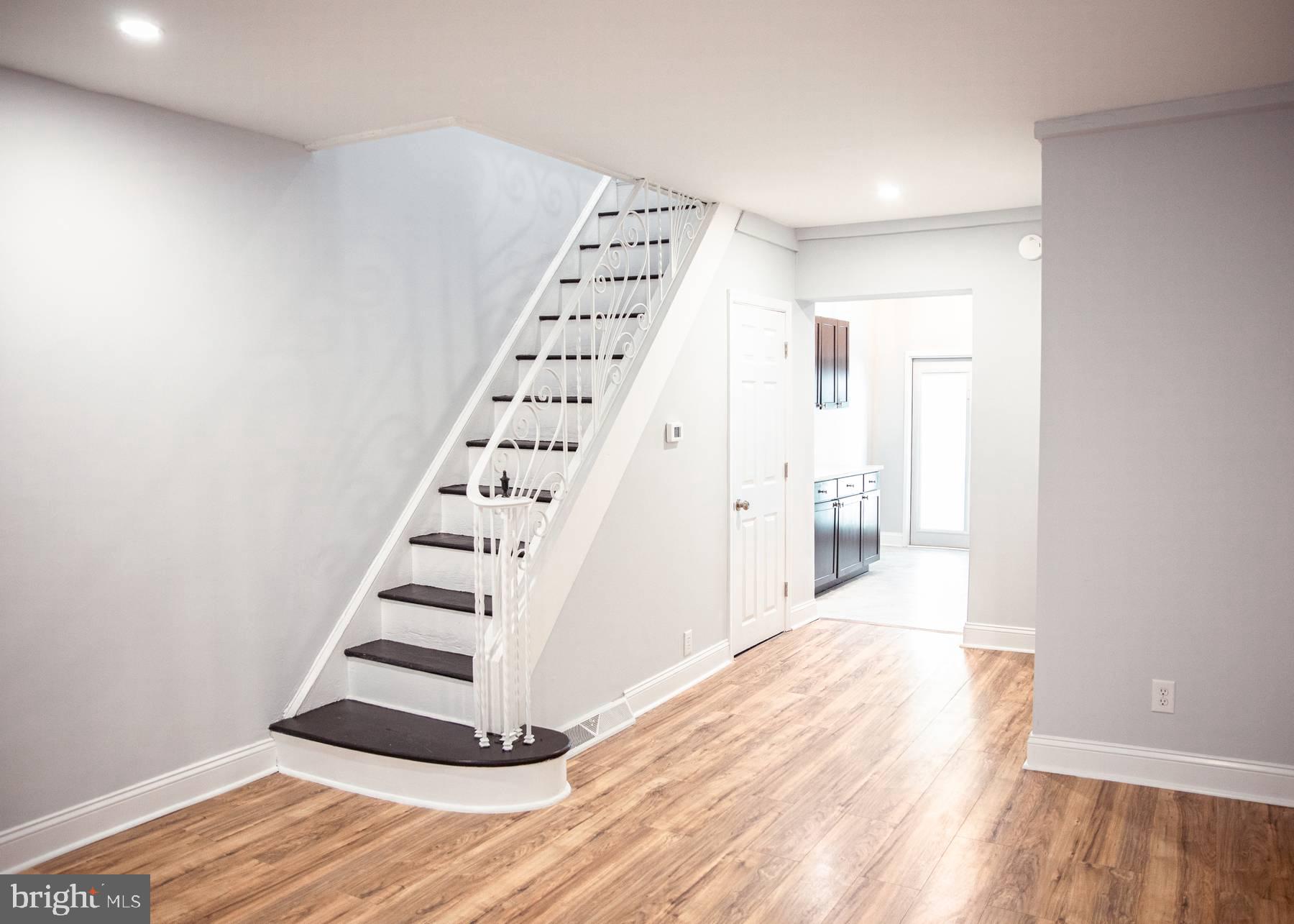 WHITMAN - Residential Lease