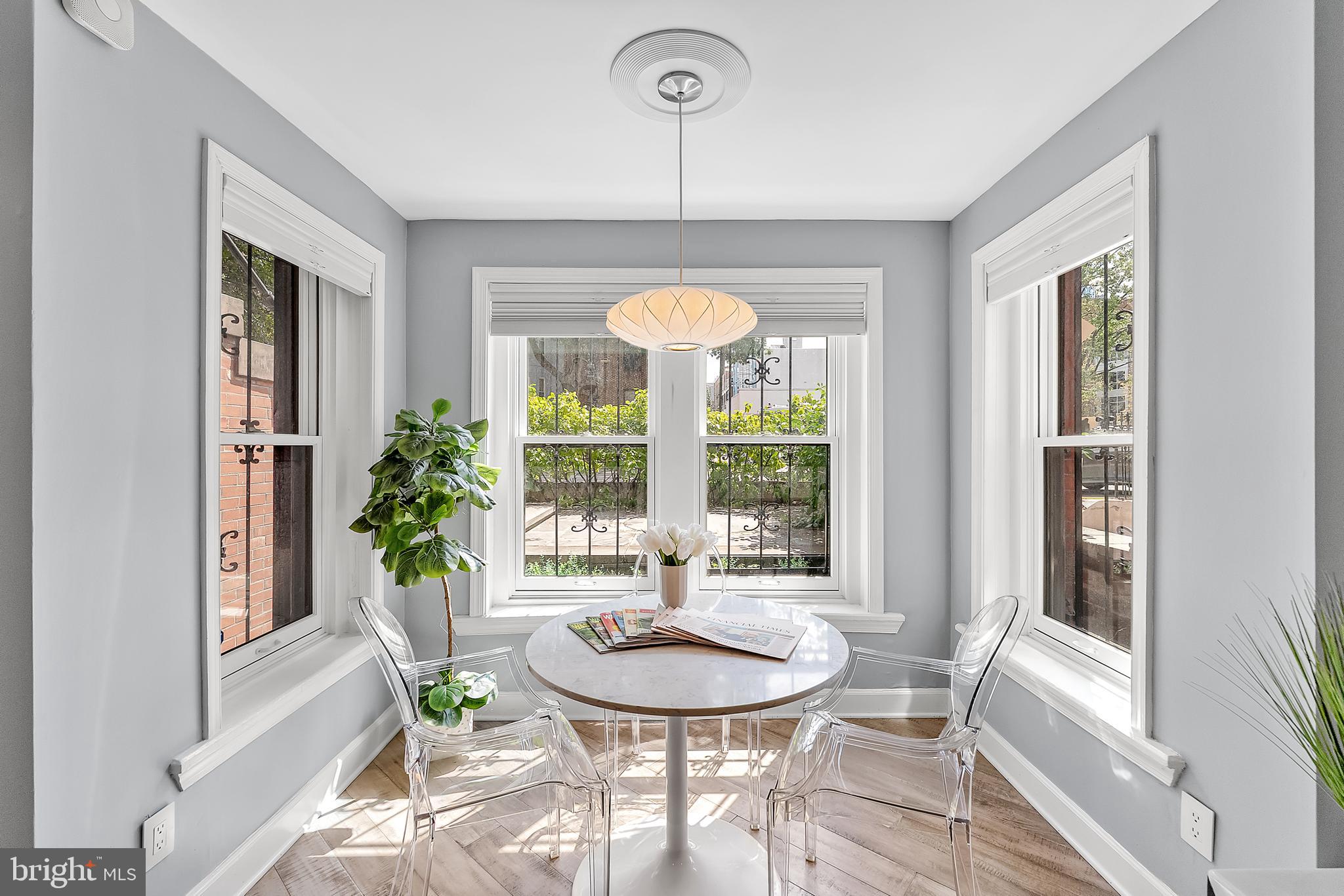 LOGAN CIRCLE - Residential