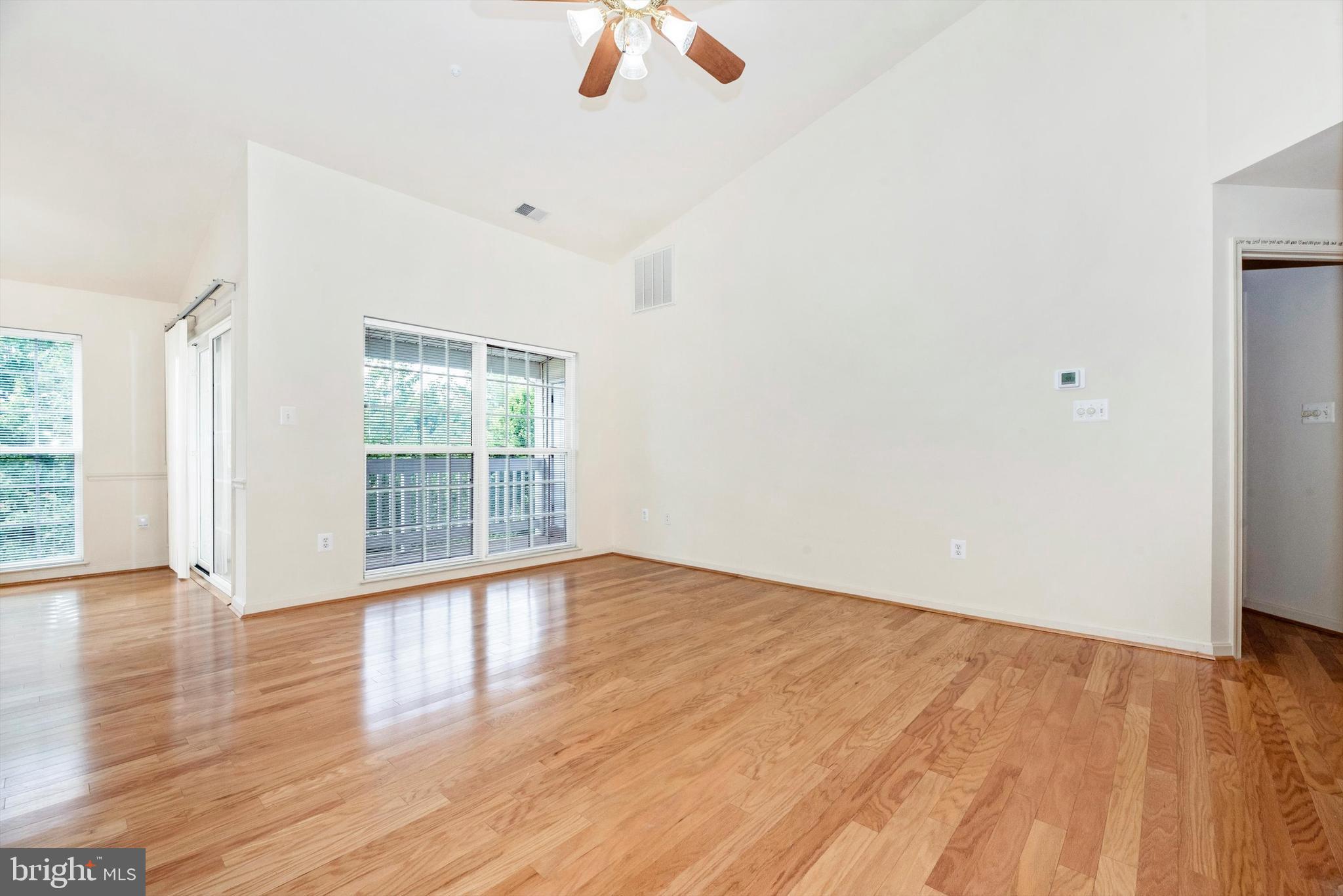ECHO GLEN - Residential