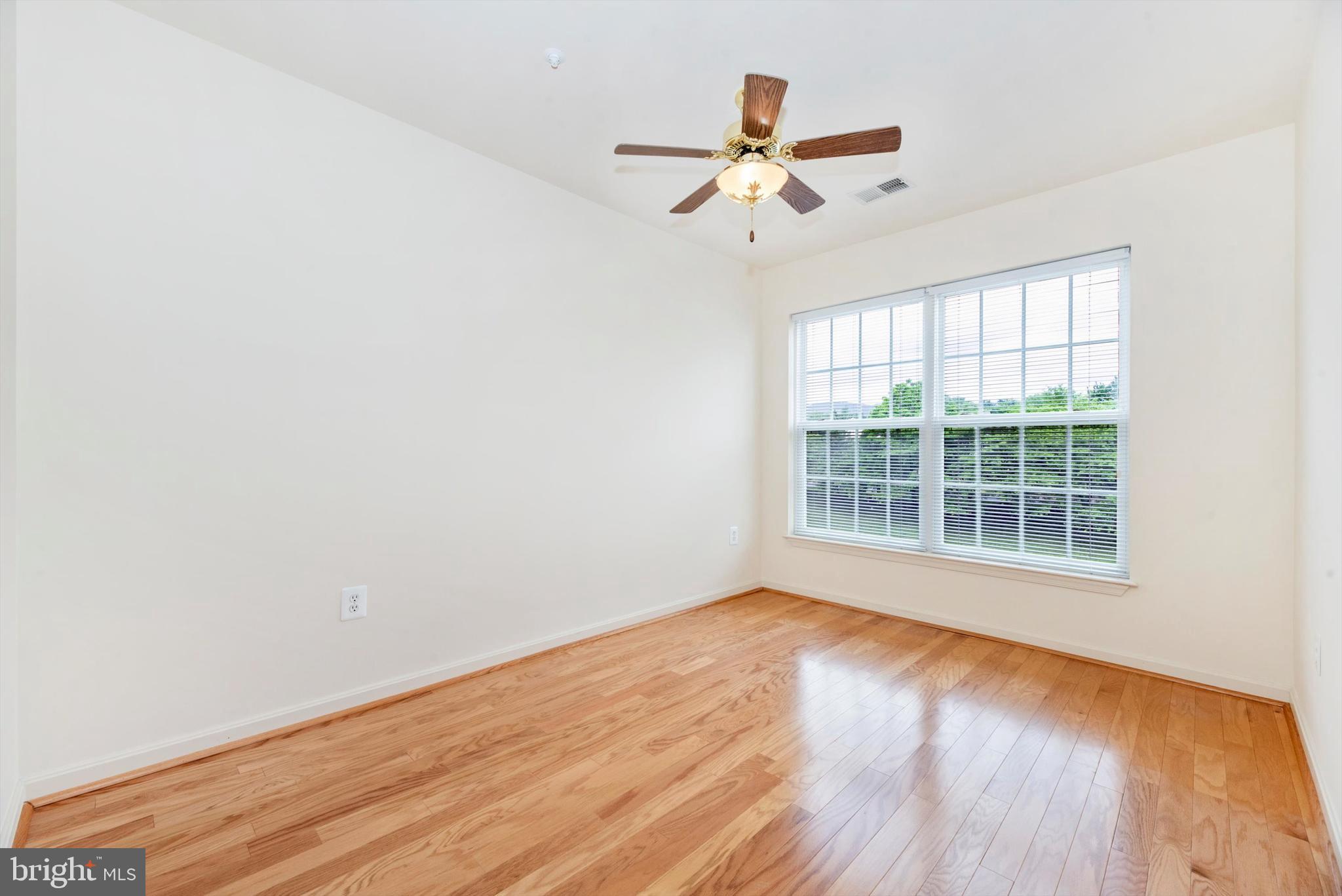 ECHO GLEN - Residential