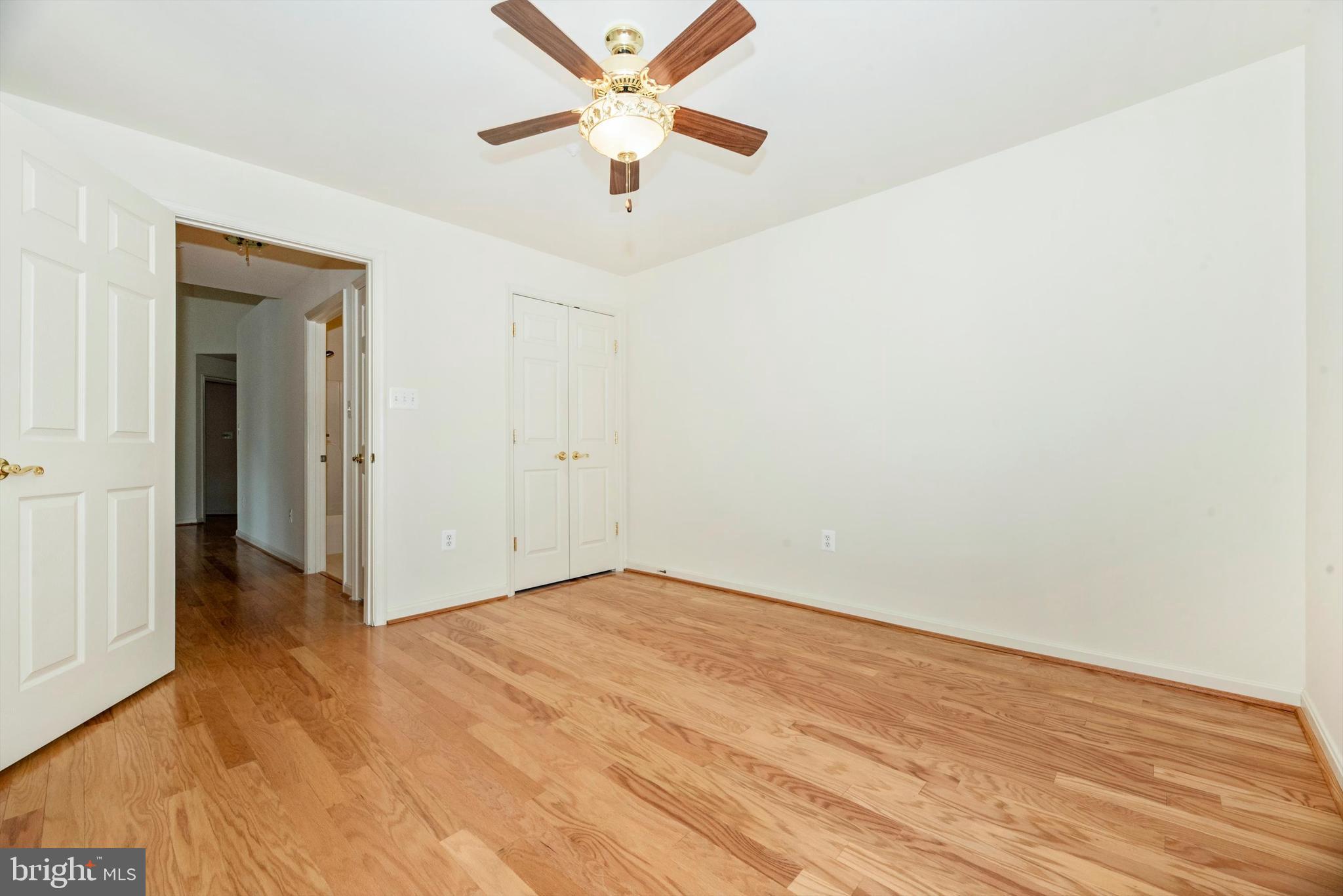 ECHO GLEN - Residential