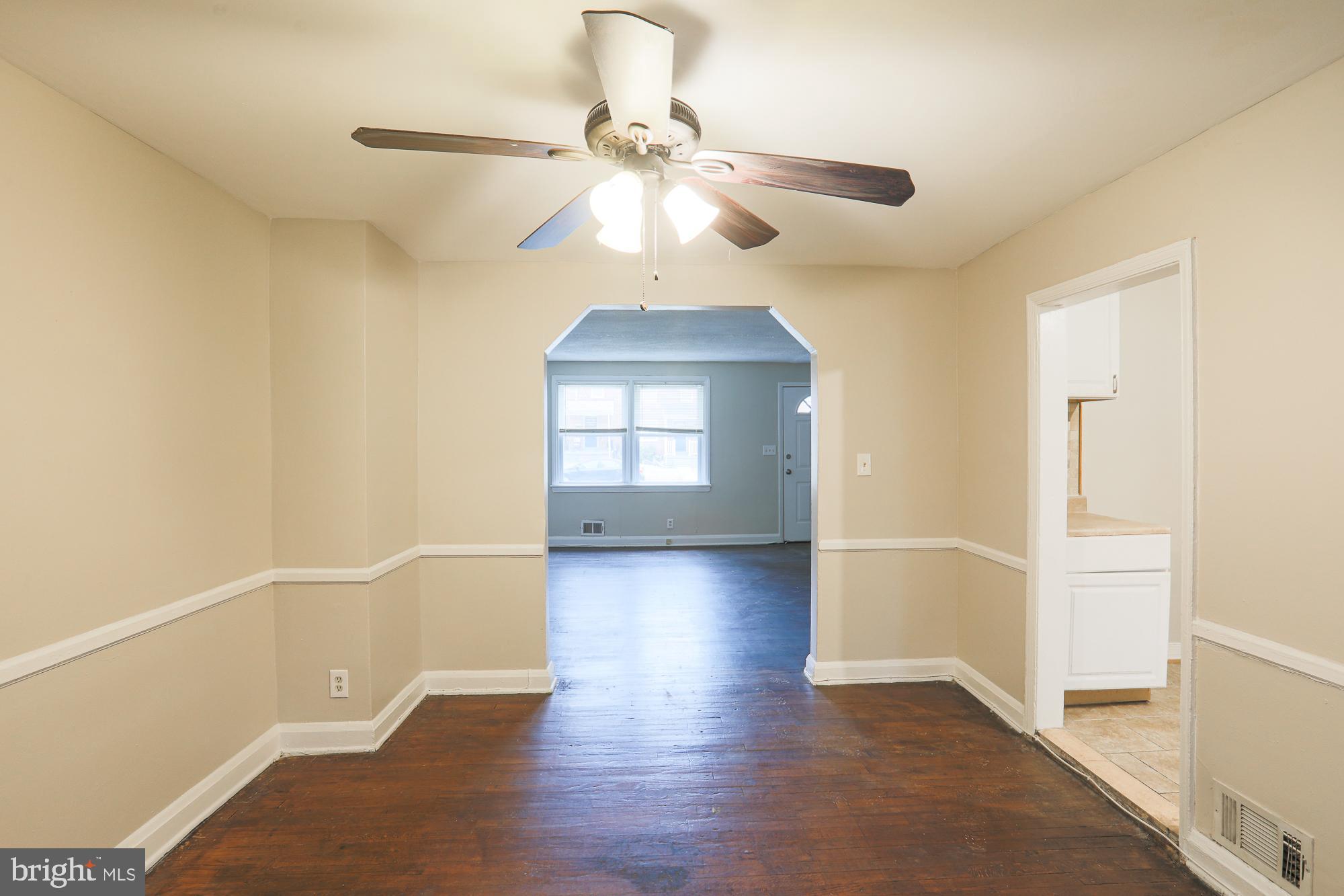 CHINQUAPIN PARK - Residential