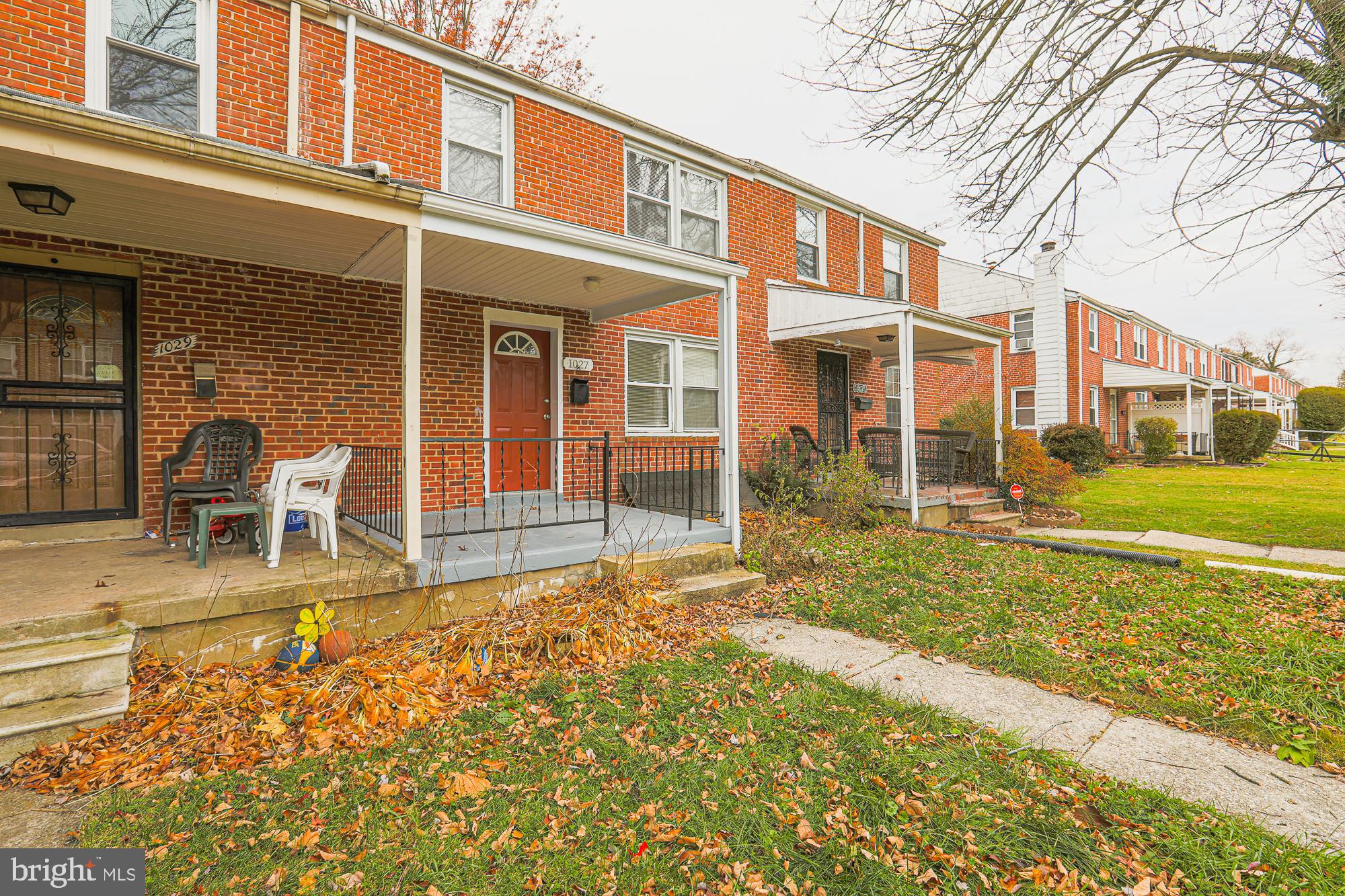 CHINQUAPIN PARK - Residential