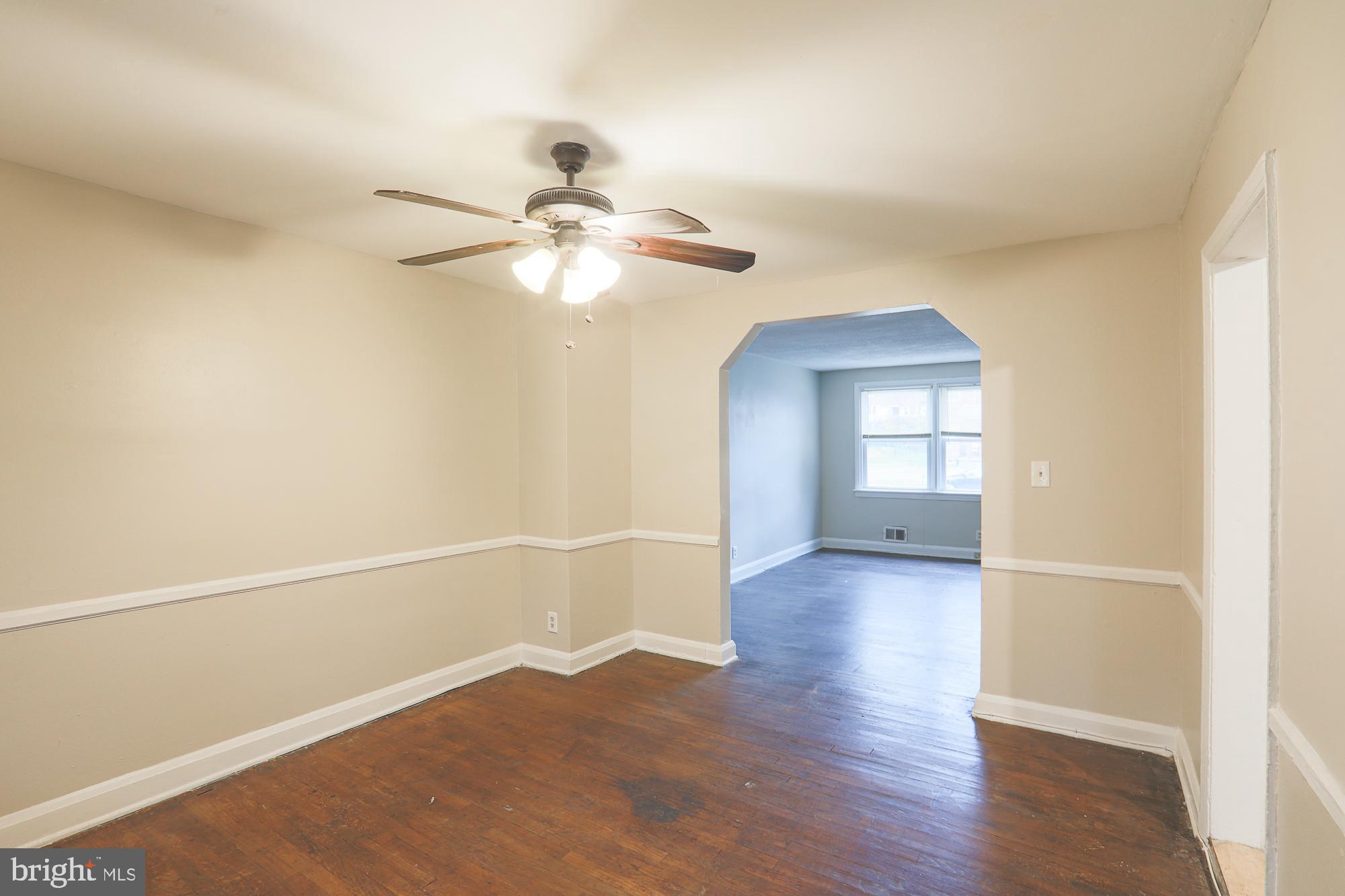 CHINQUAPIN PARK - Residential