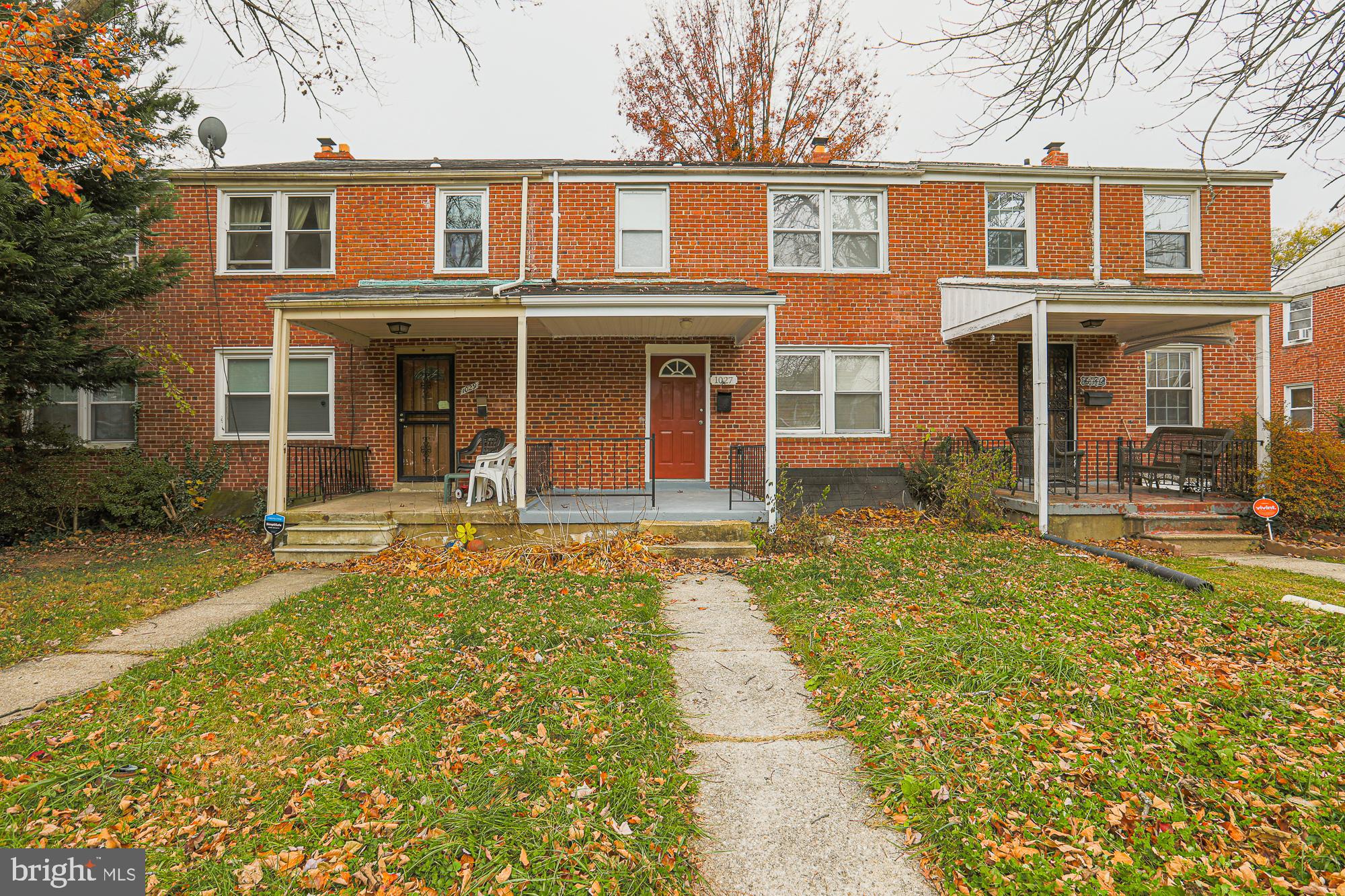 CHINQUAPIN PARK - Residential