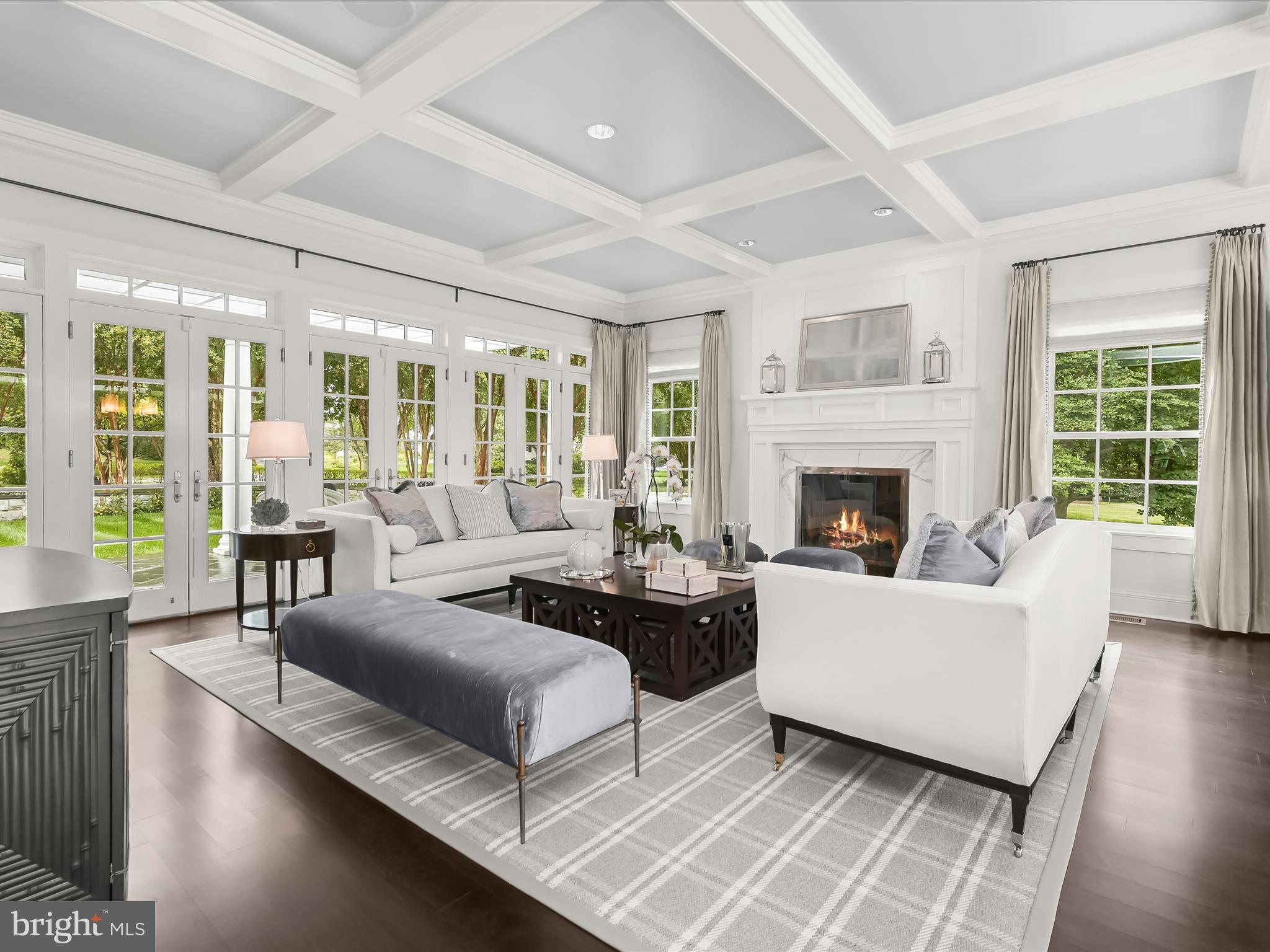 GIBSON ISLAND - Residential