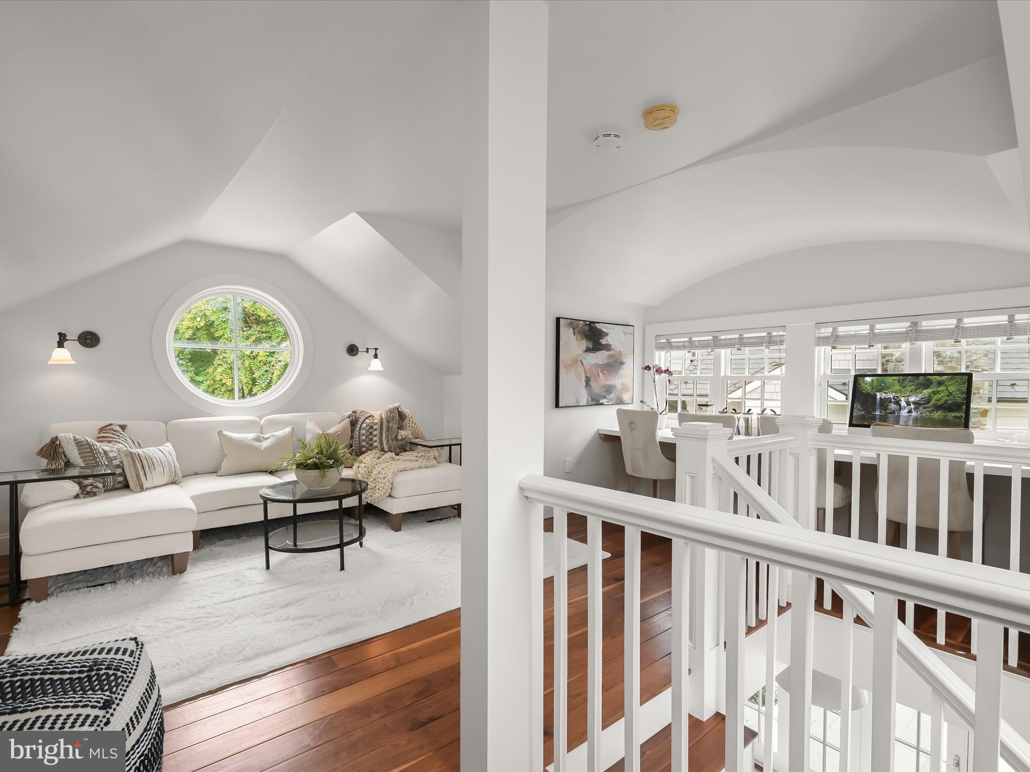 GIBSON ISLAND - Residential