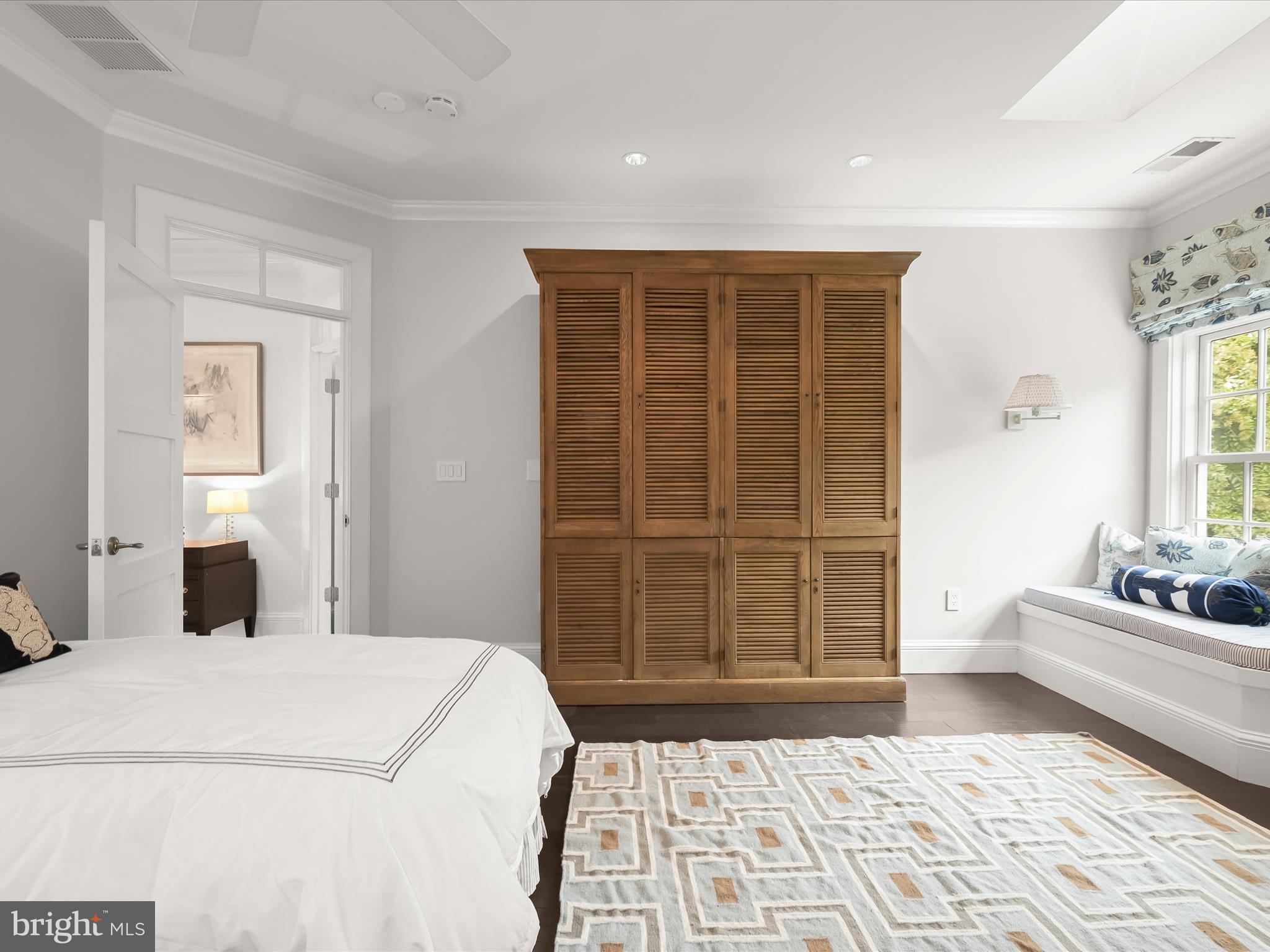 GIBSON ISLAND - Residential