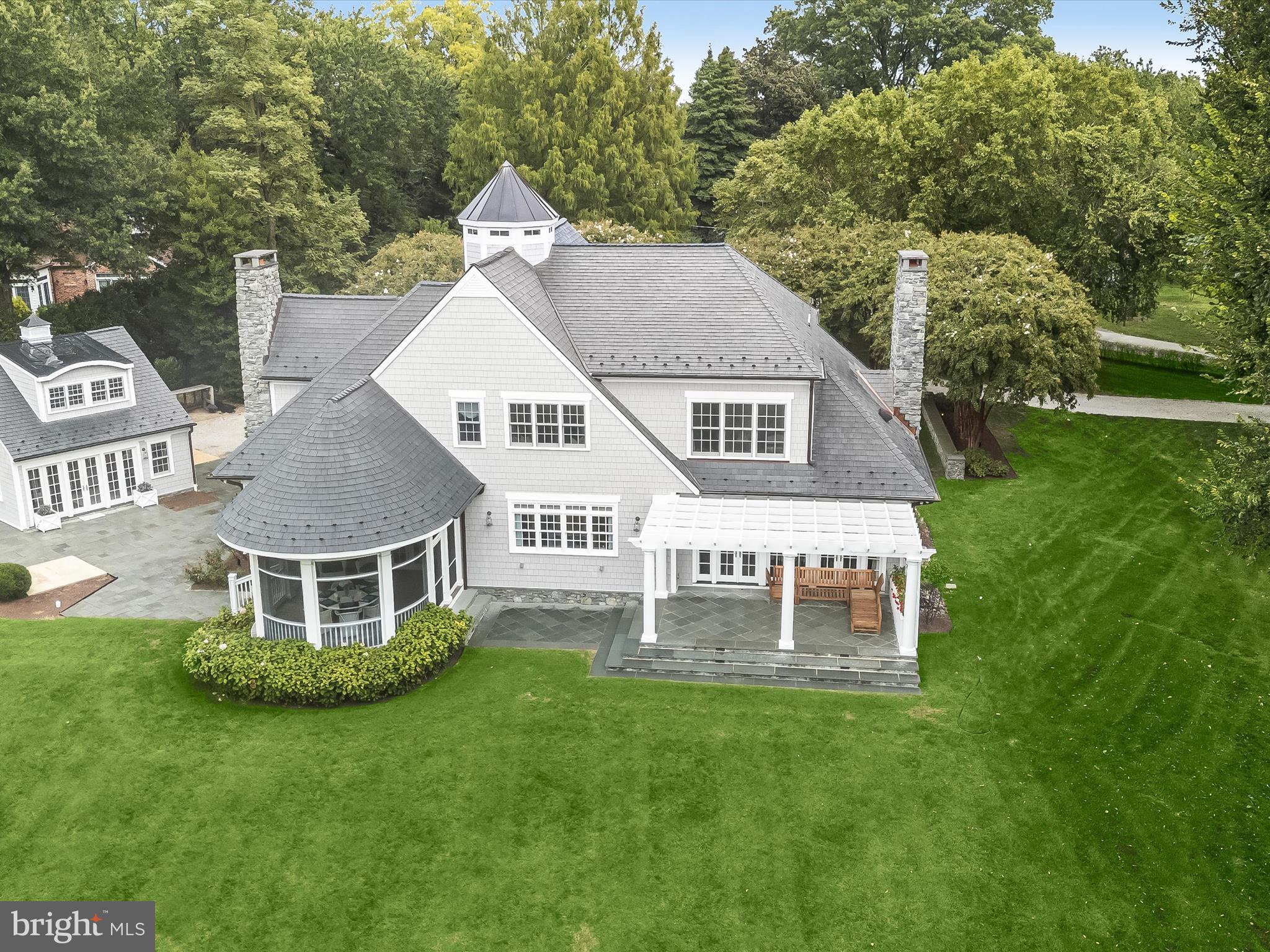 GIBSON ISLAND - Residential