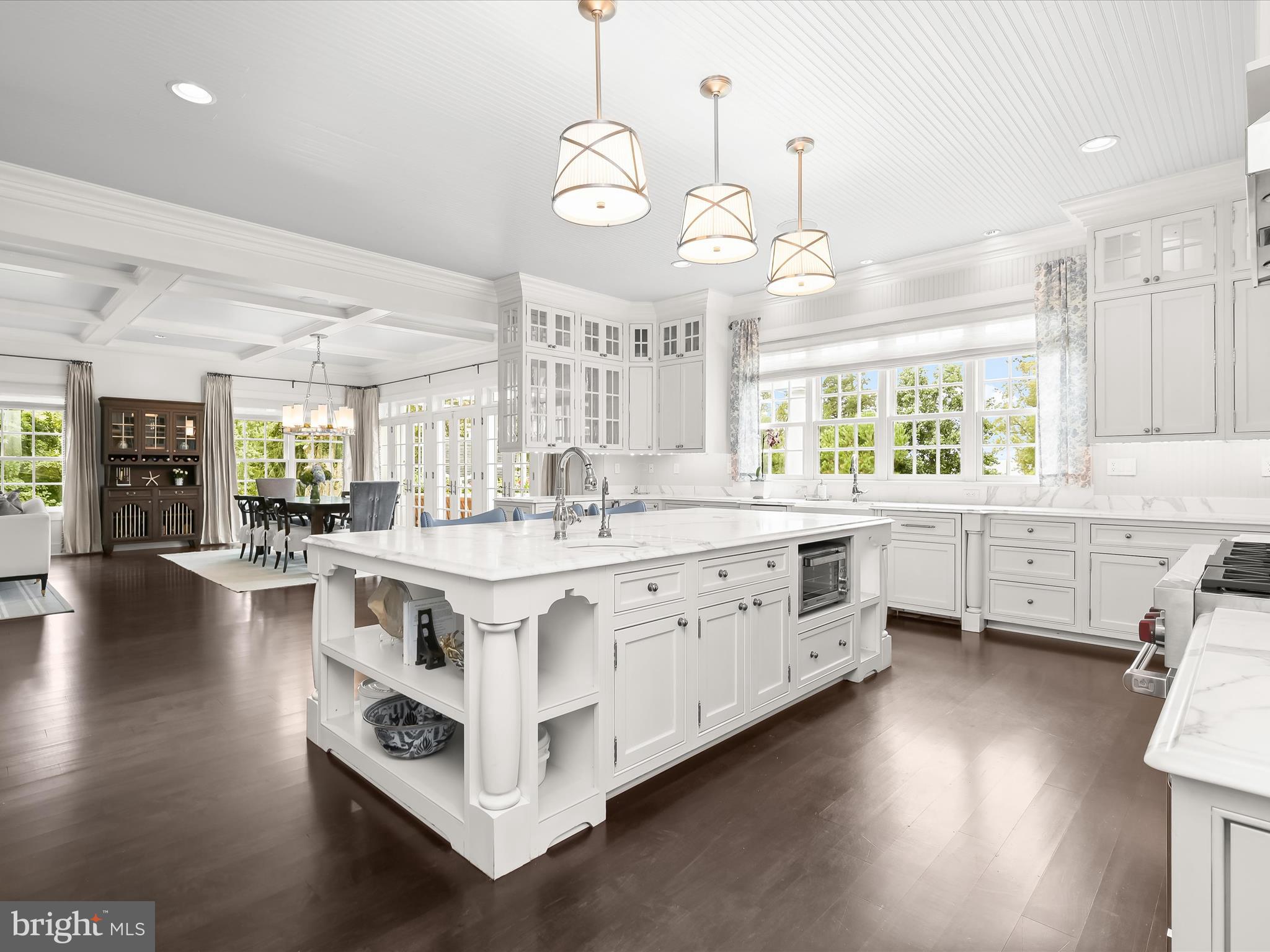 GIBSON ISLAND - Residential