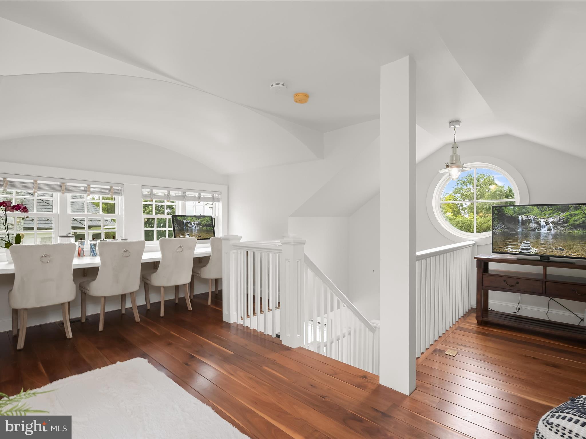 GIBSON ISLAND - Residential