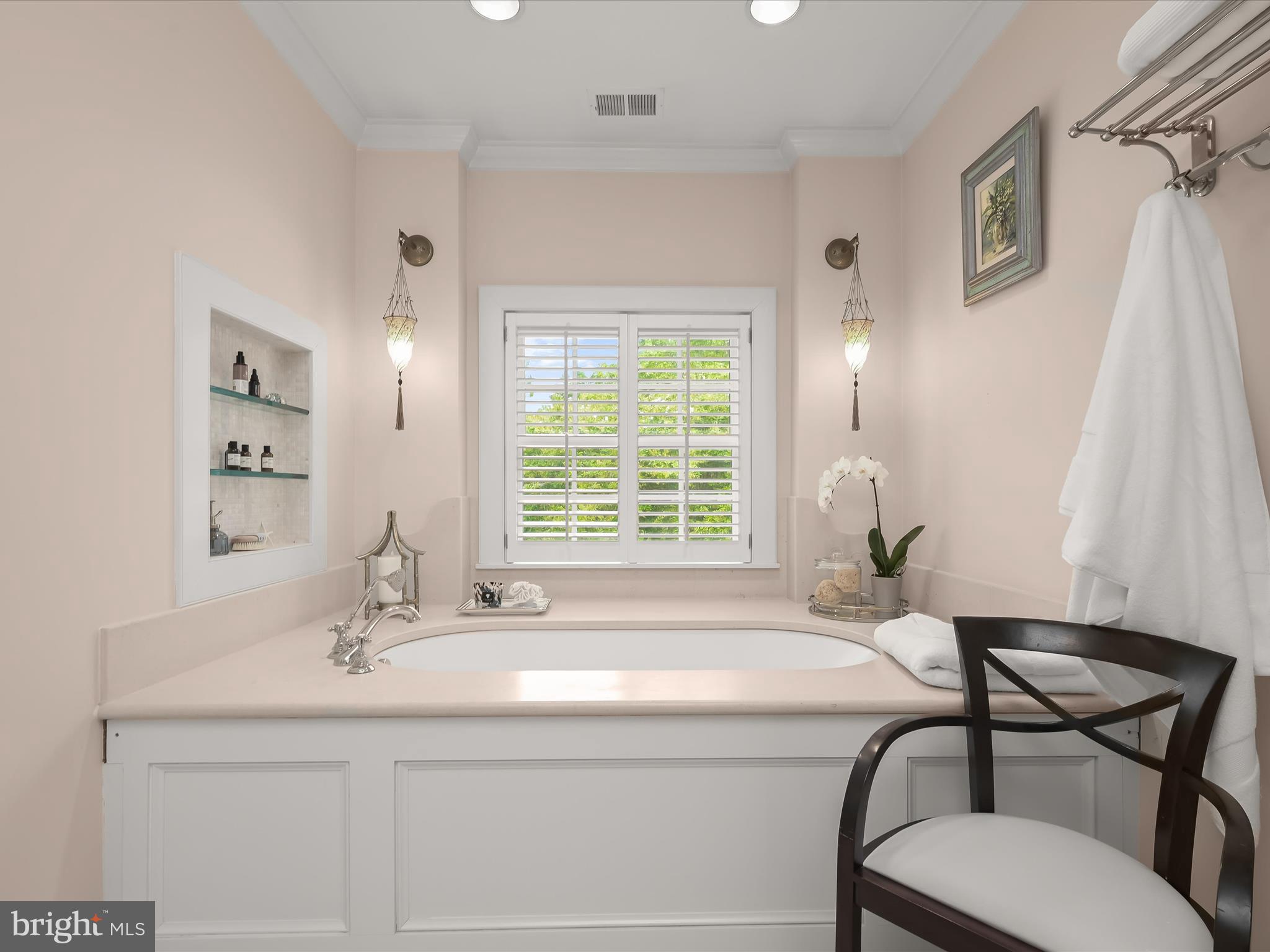 GIBSON ISLAND - Residential