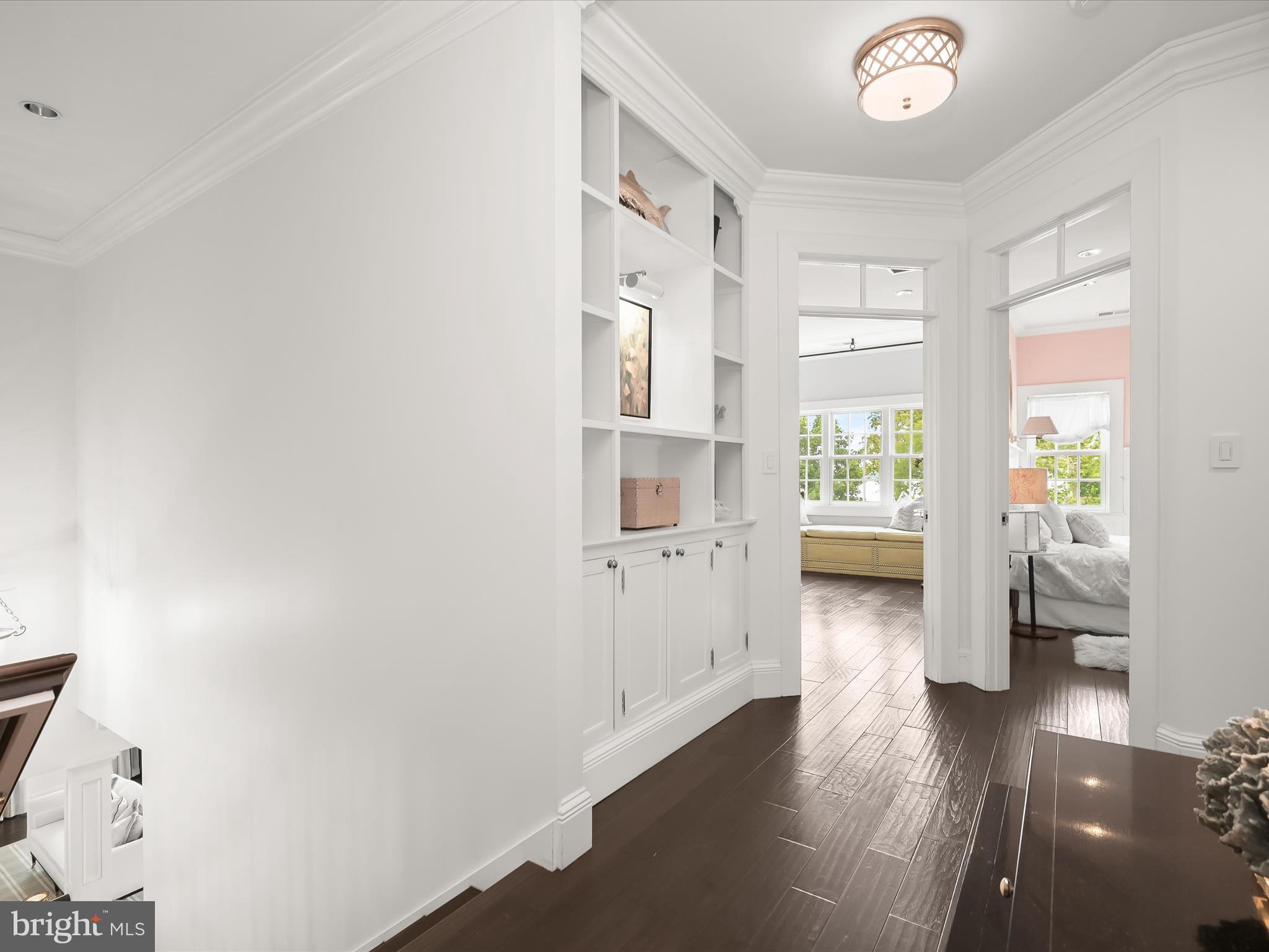 GIBSON ISLAND - Residential