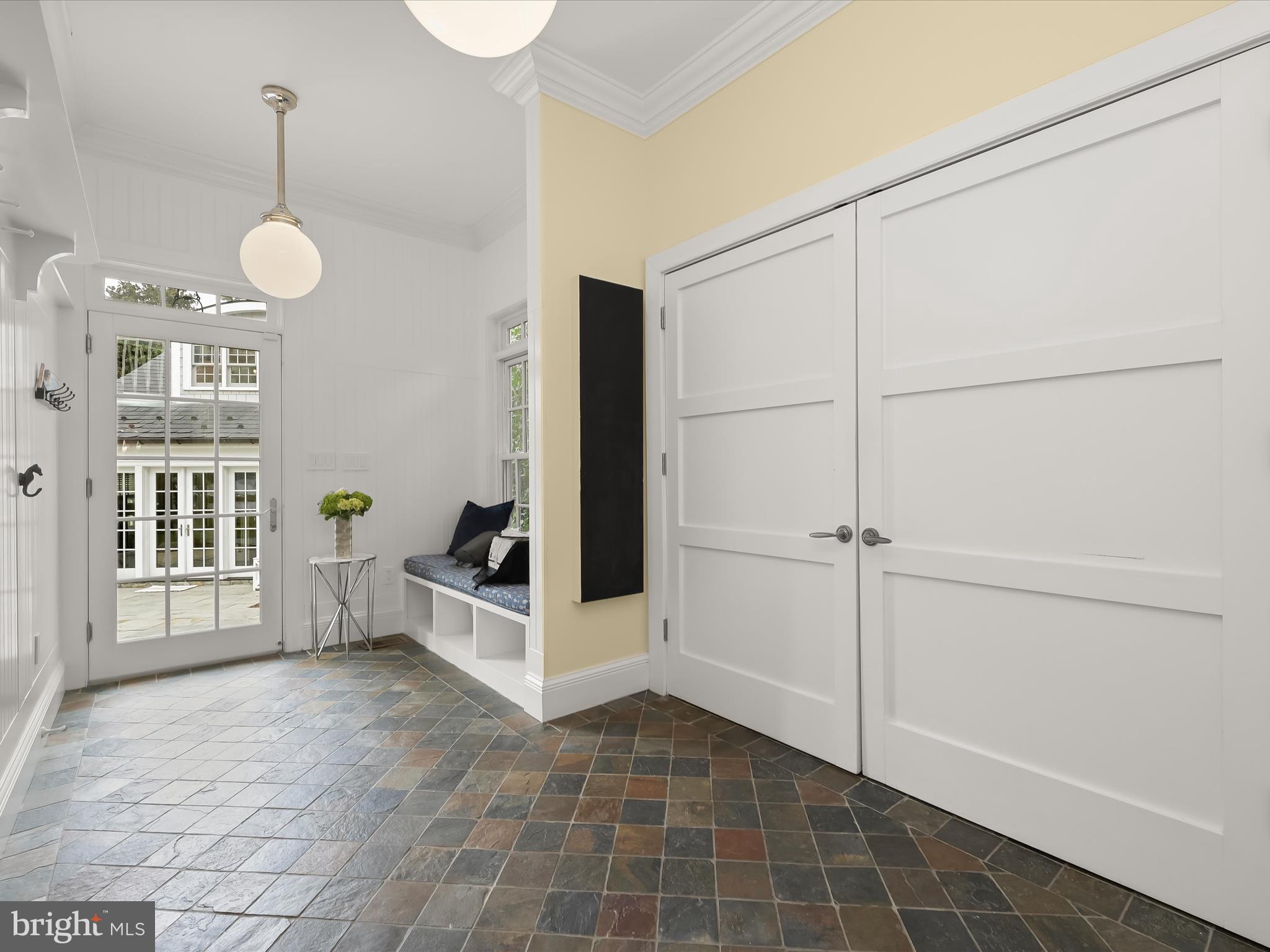 GIBSON ISLAND - Residential