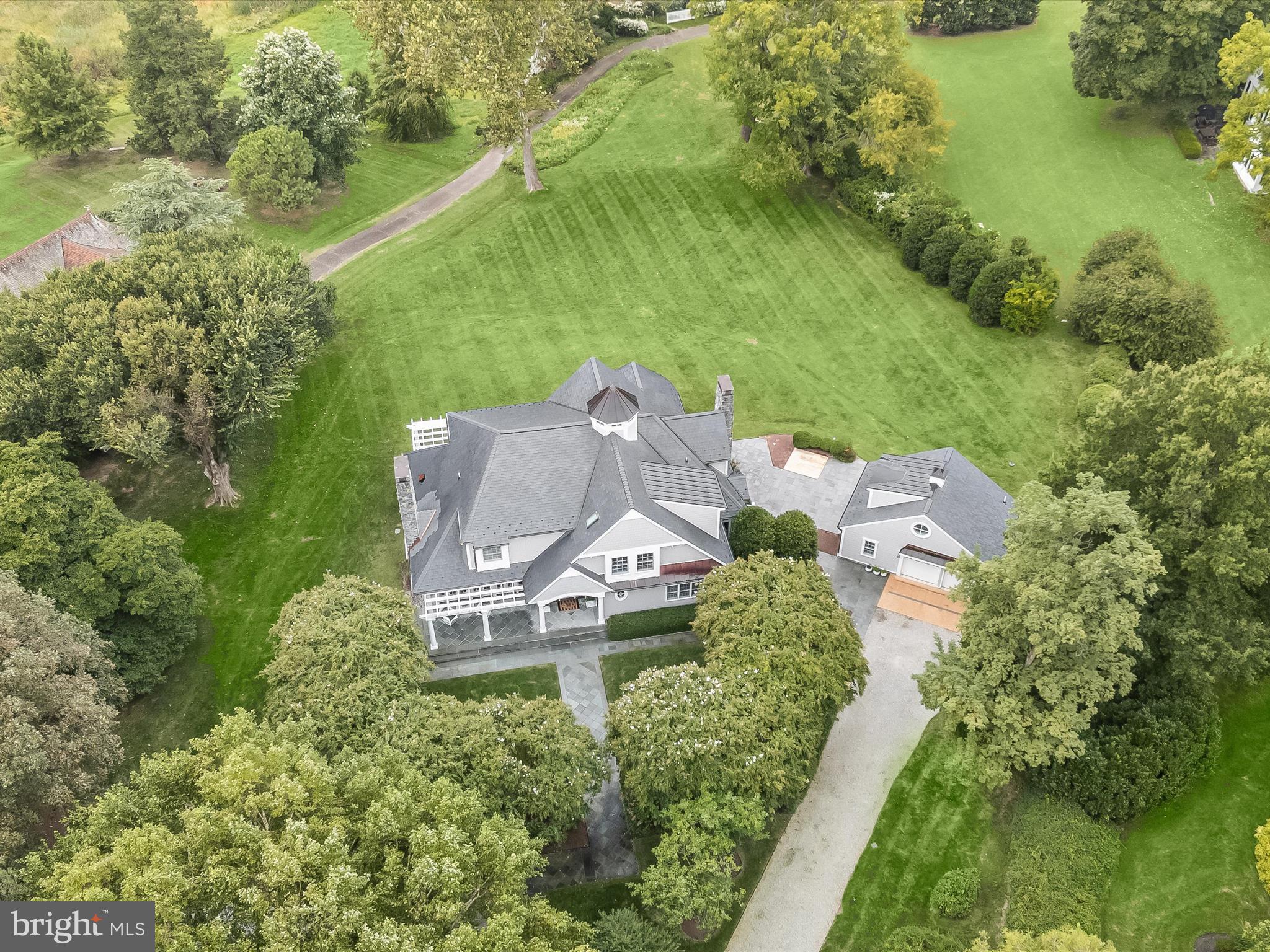 GIBSON ISLAND - Residential