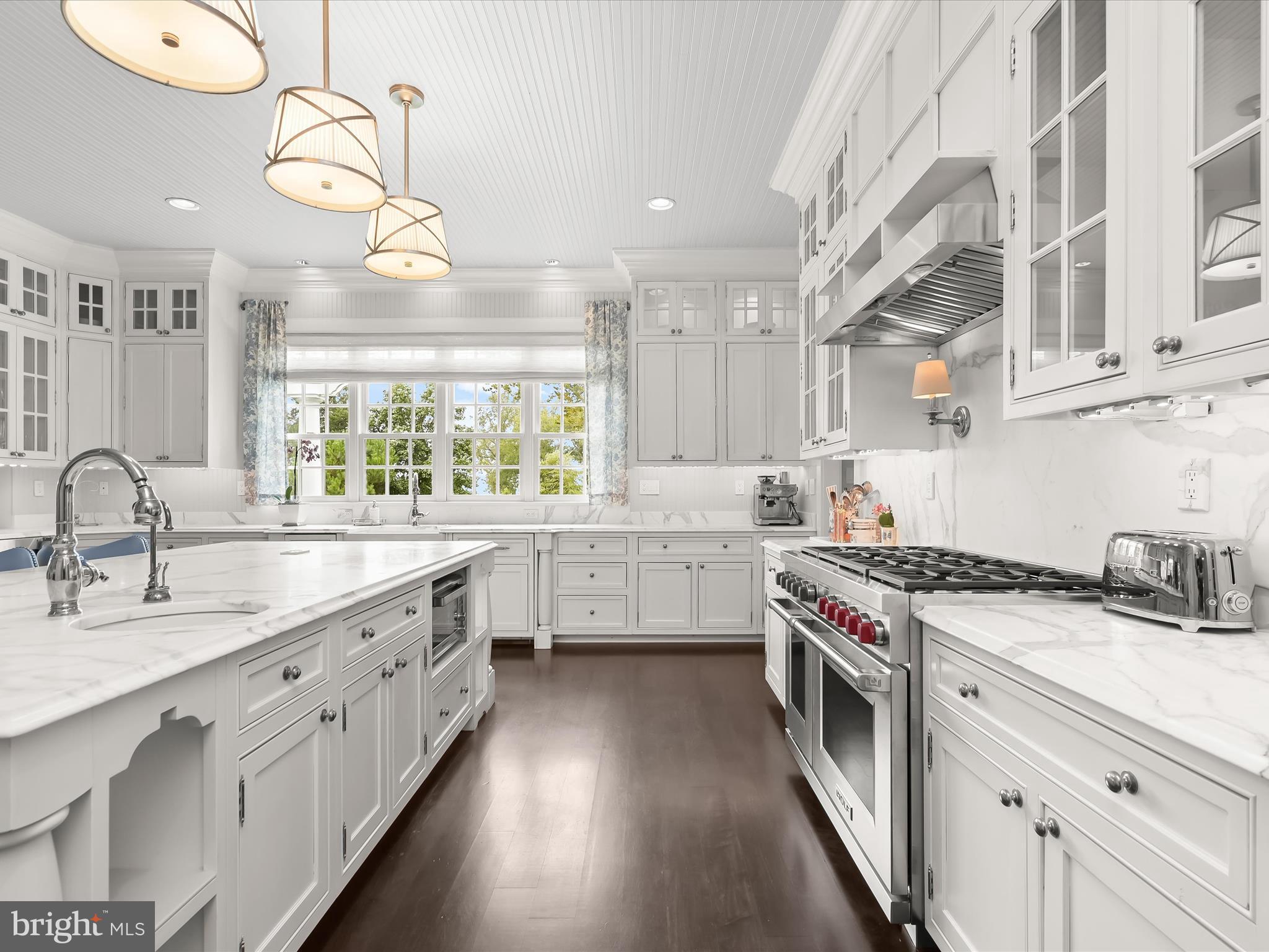 GIBSON ISLAND - Residential