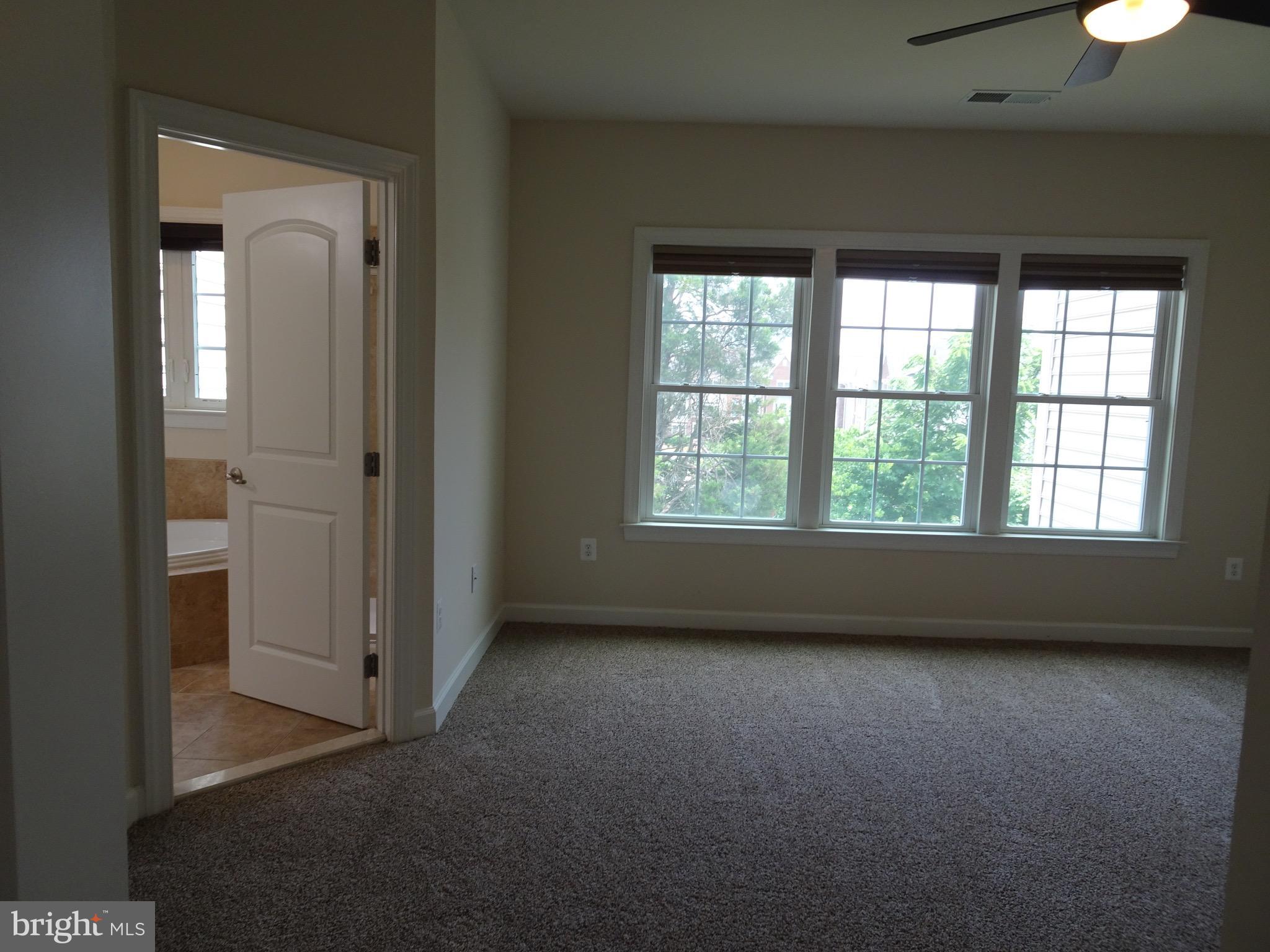 AVONLEA - Residential Lease