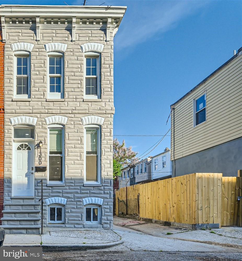 1300 SARGEANT STREET