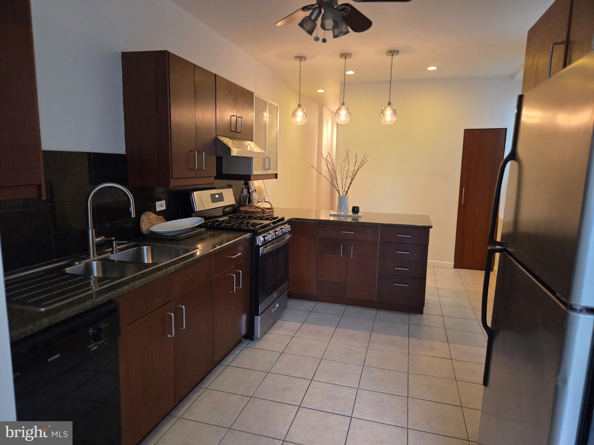 CEDAR PARK - Residential