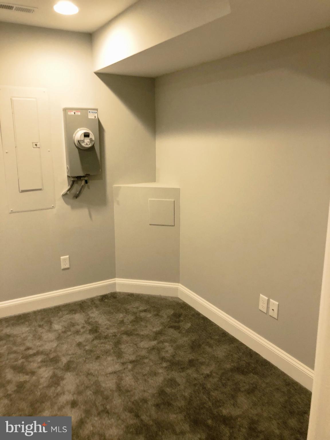 CANTON - Residential Lease