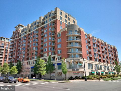 Condo For Rent - 3600 S Glebe Road #202W<br/> ARLINGTON, VA 22202