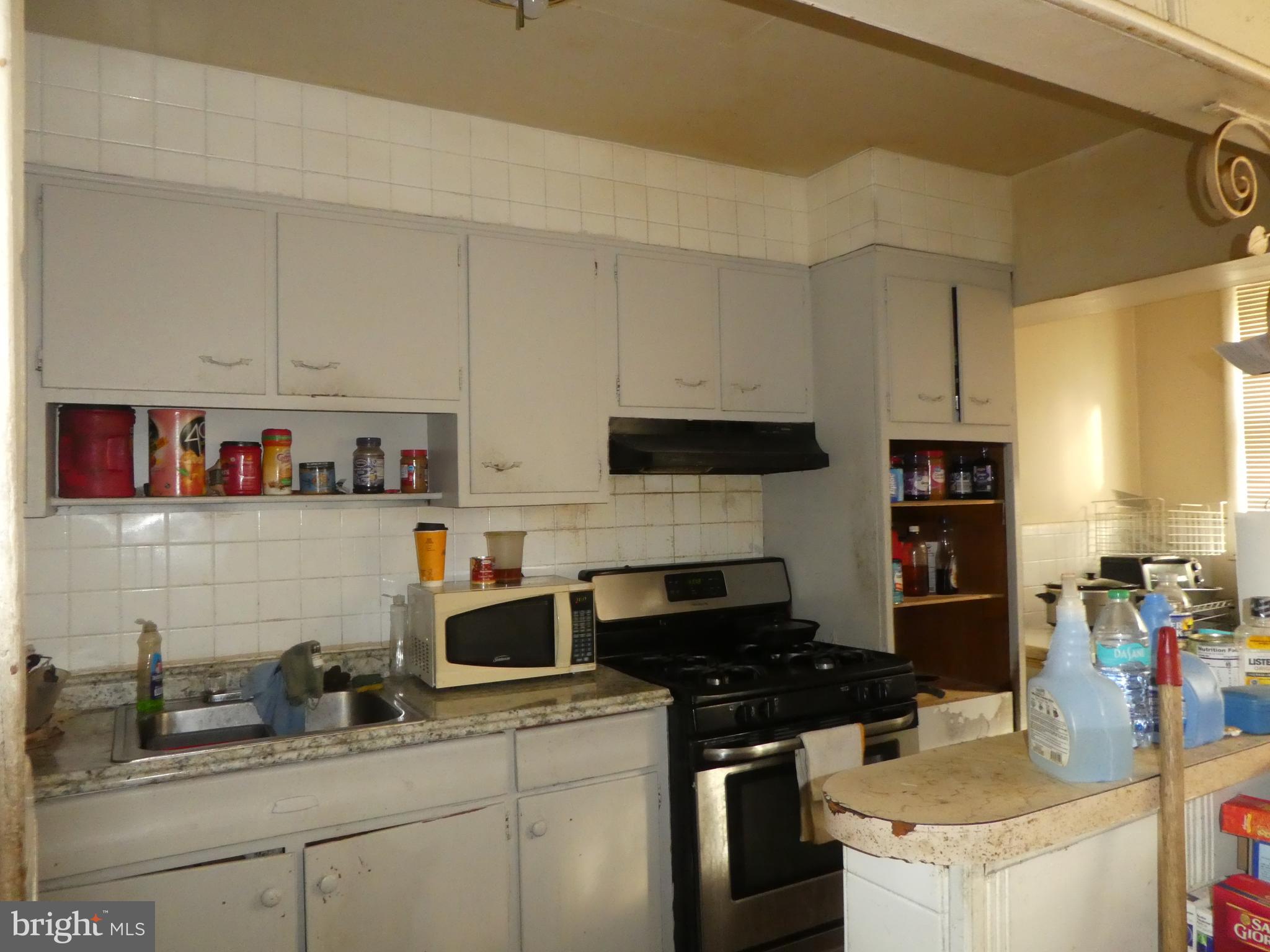 1509 S CORLIES STREET