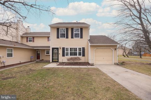 7 PLYMOUTH COURT BORDENTOWN NJ 08505