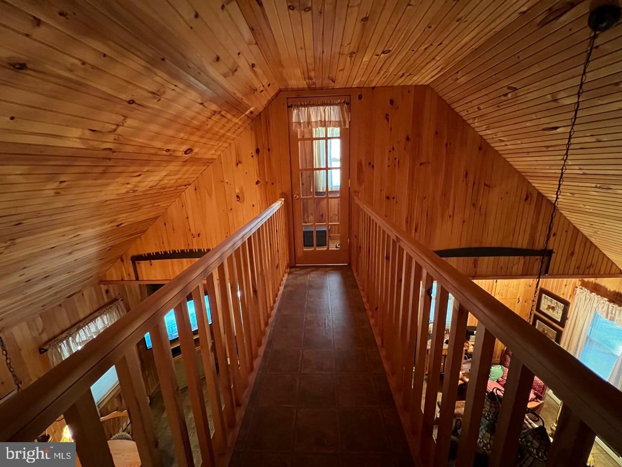 POTOMAC ISLAND RIDGE - Residential