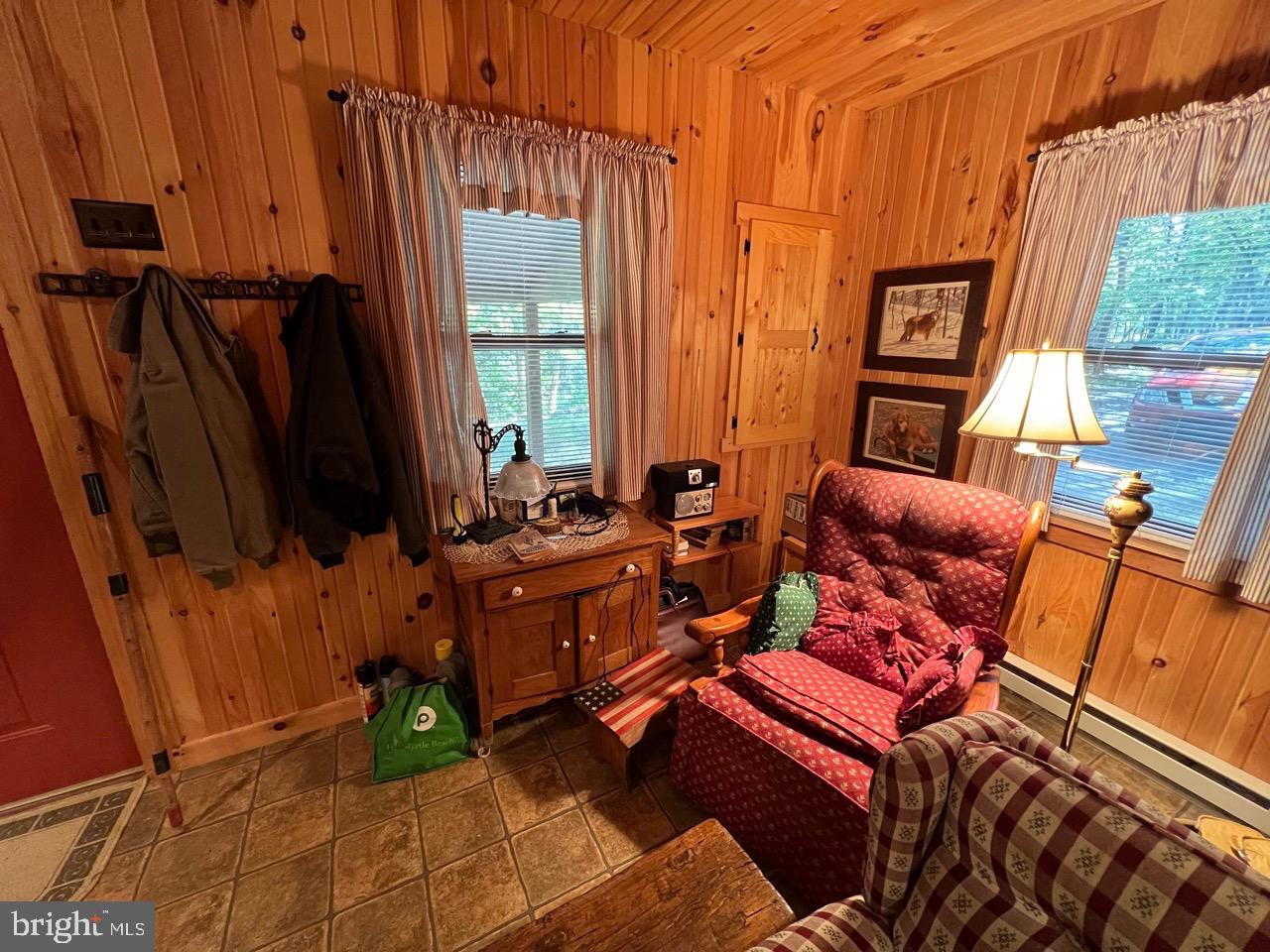 POTOMAC ISLAND RIDGE - Residential