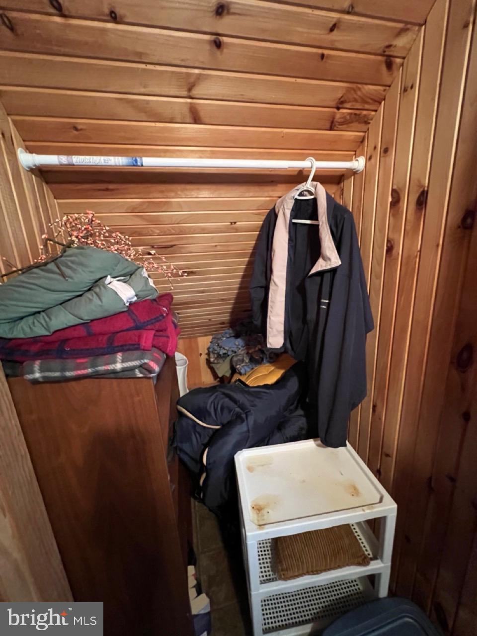 POTOMAC ISLAND RIDGE - Residential