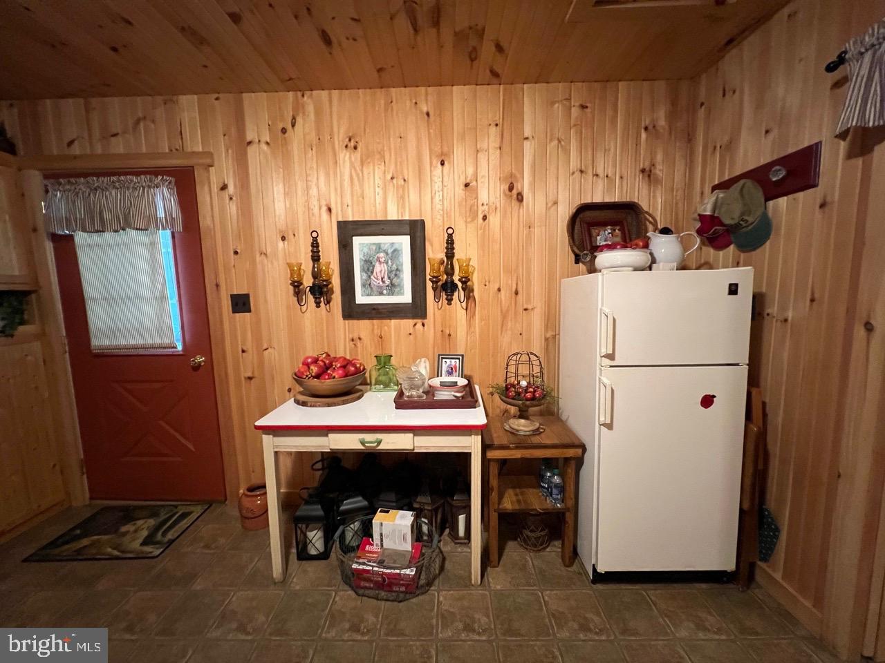 POTOMAC ISLAND RIDGE - Residential