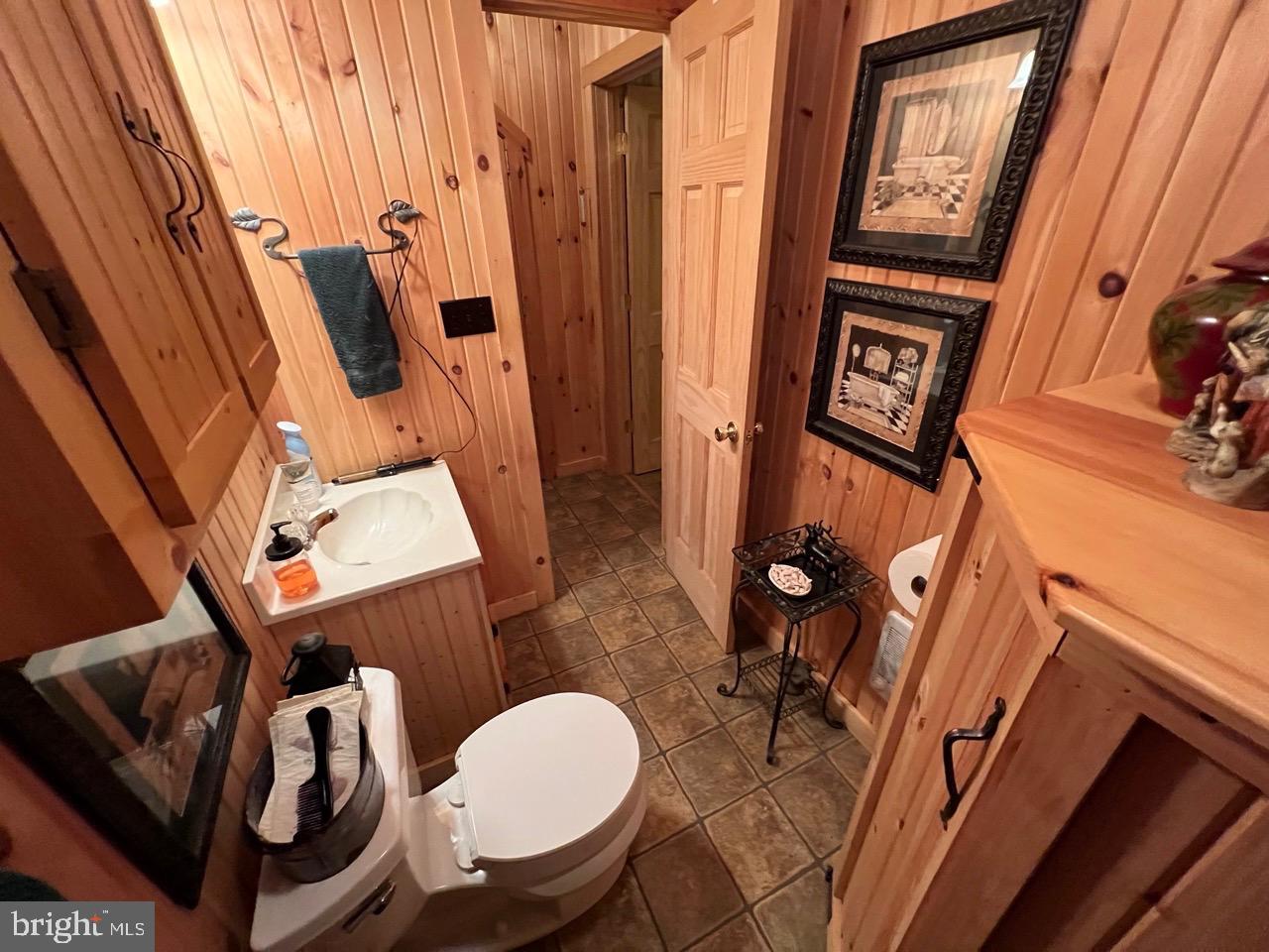 POTOMAC ISLAND RIDGE - Residential