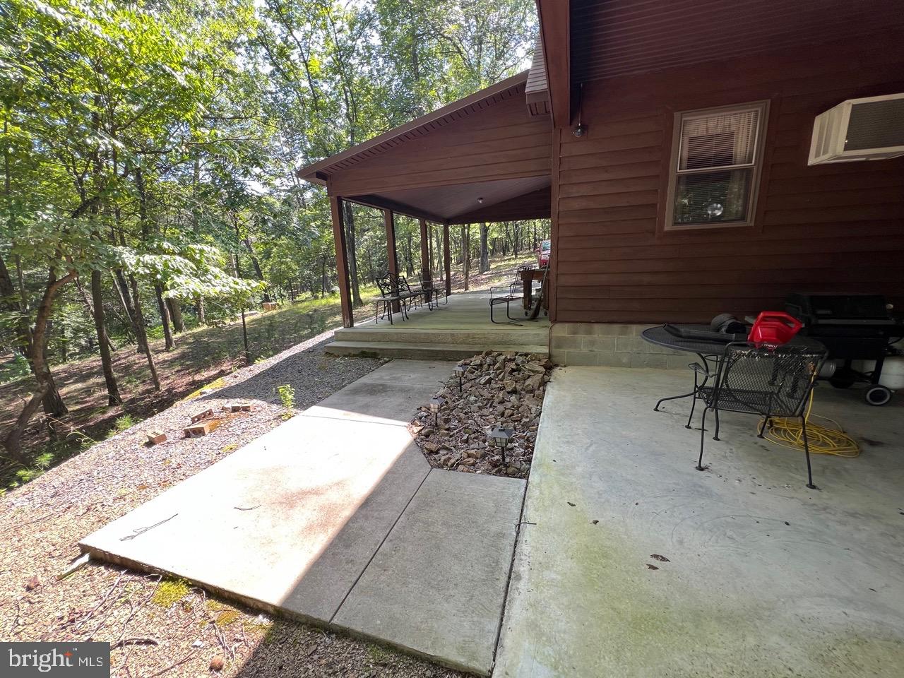 POTOMAC ISLAND RIDGE - Residential