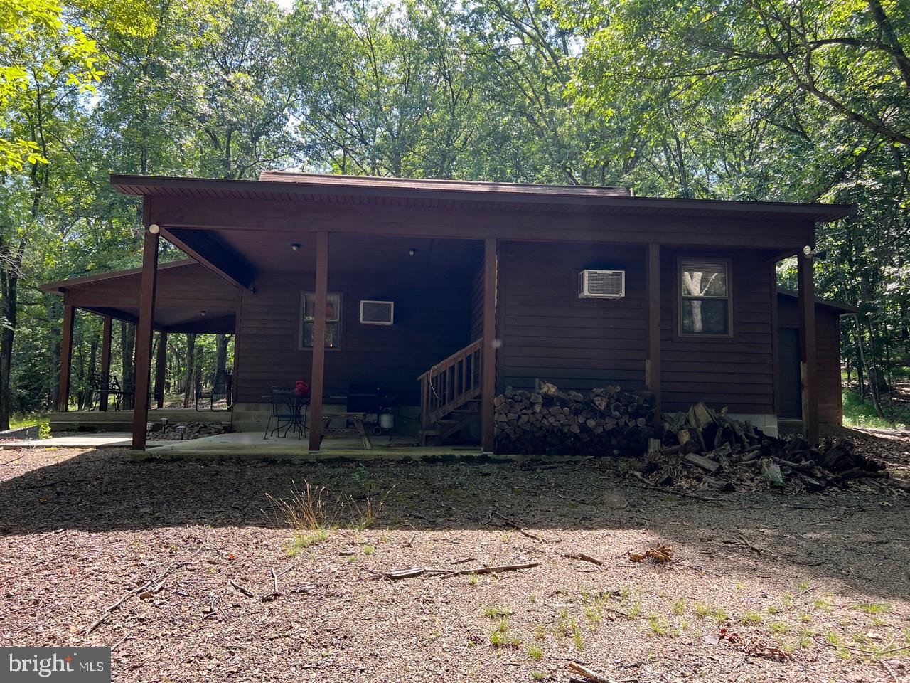 POTOMAC ISLAND RIDGE - Residential