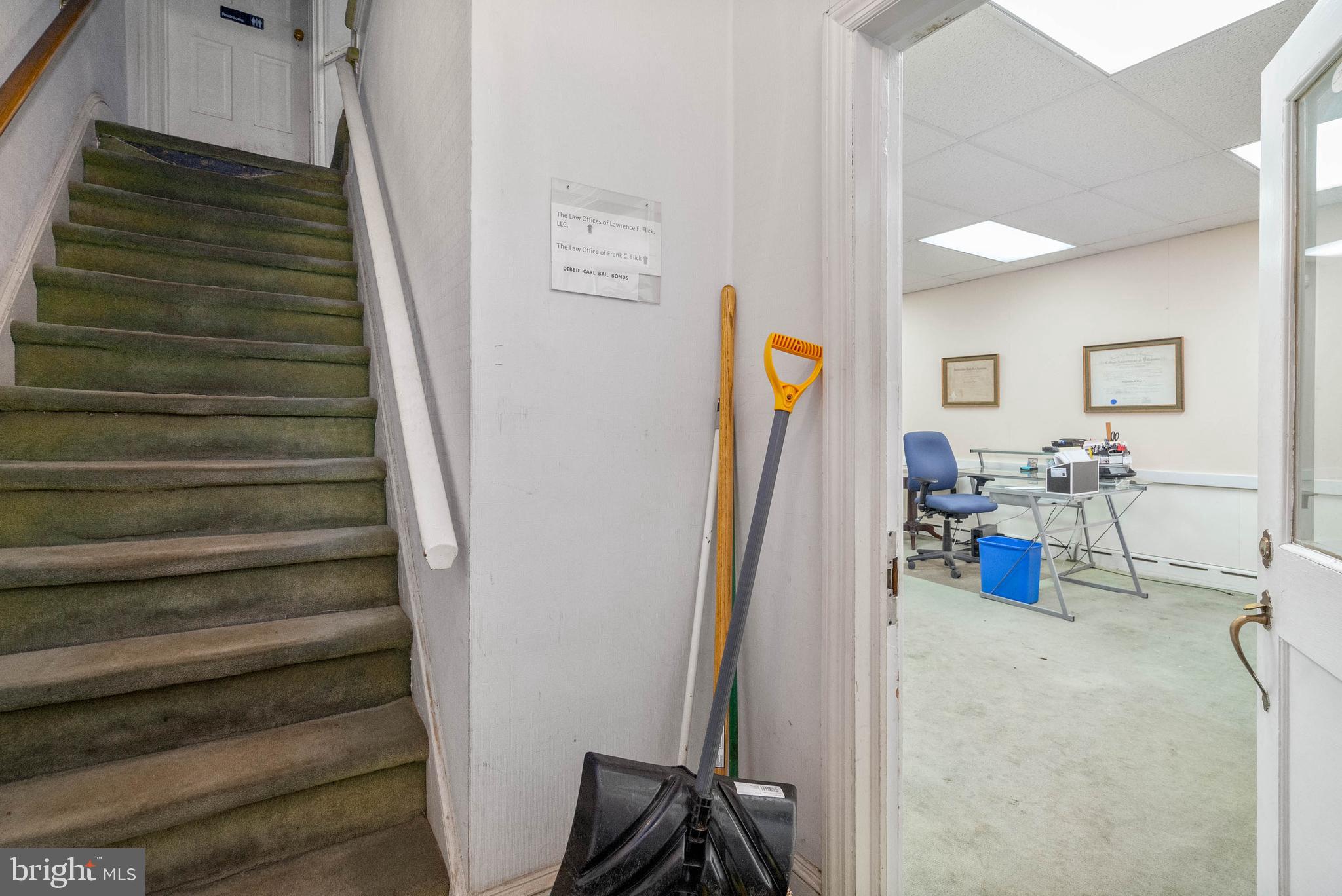 NORRISTOWN - Commercial Sale