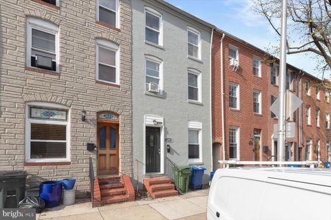 Photo of 3006 Elliott Street, BALTIMORE, MD 21224 (MLS # MDBA2209318)