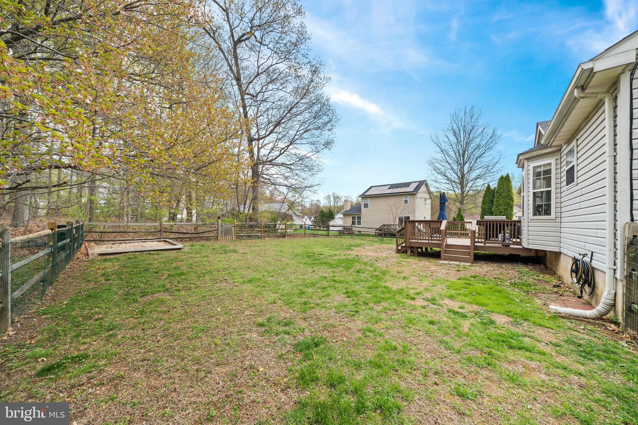 KENSINGTON COURTS - Residential