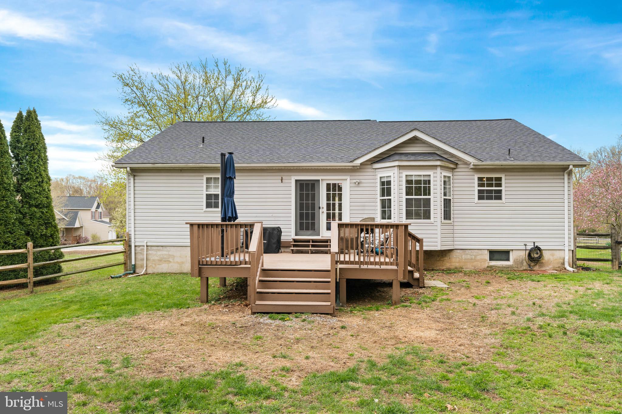 KENSINGTON COURTS - Residential